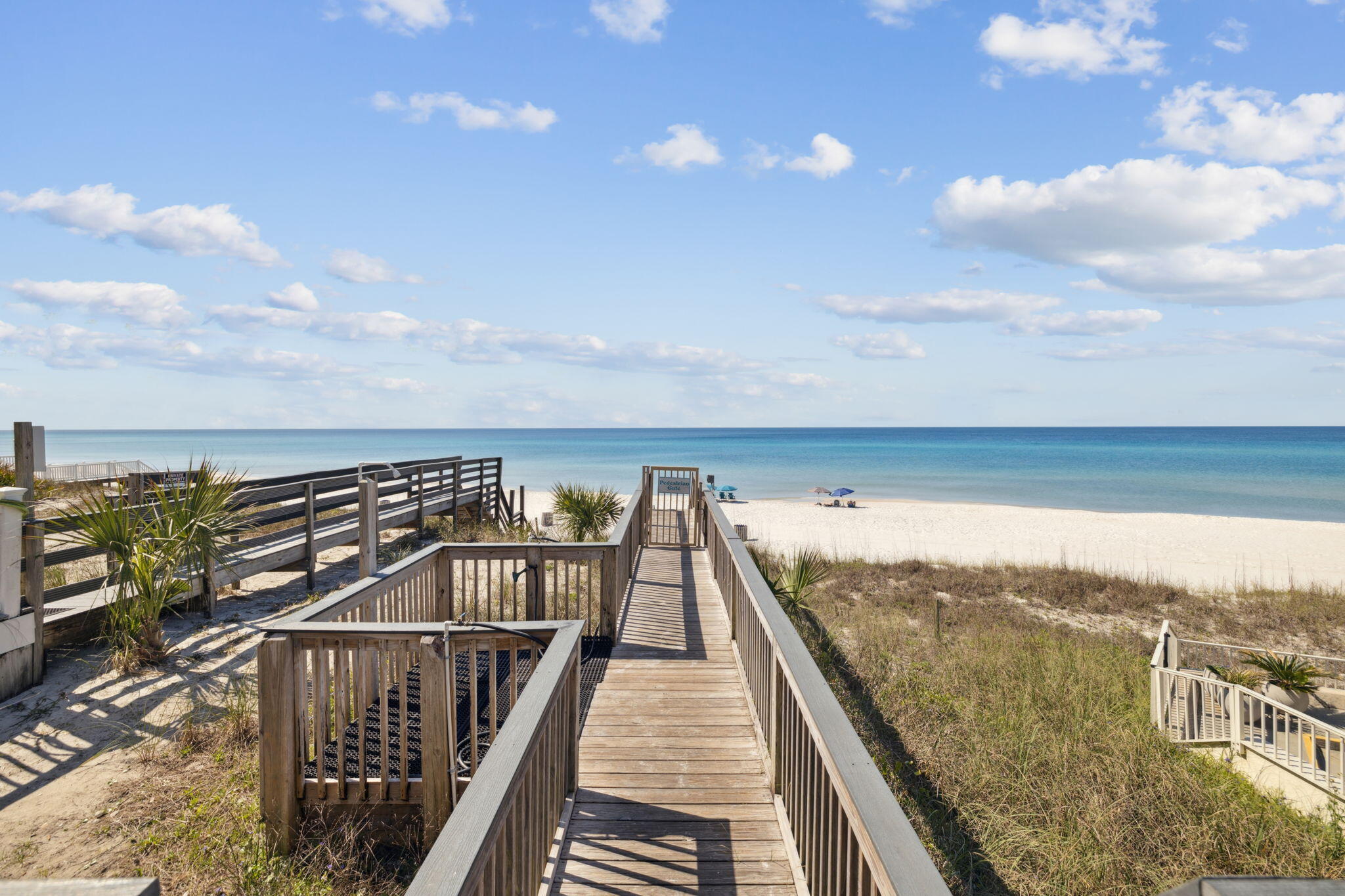 LA VALENCIA BEACH RESORT - Residential