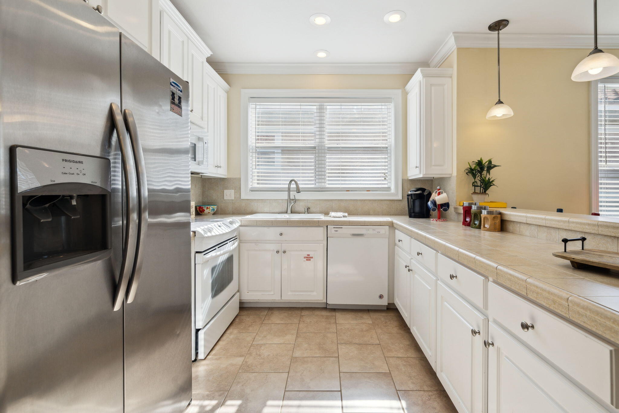 LA VALENCIA BEACH RESORT - Residential