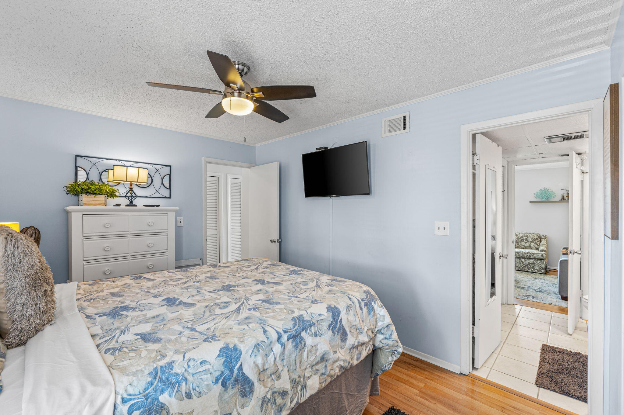 SANDPIPER COVE PHASE #1 UNIT F BLDG 13 - Residential