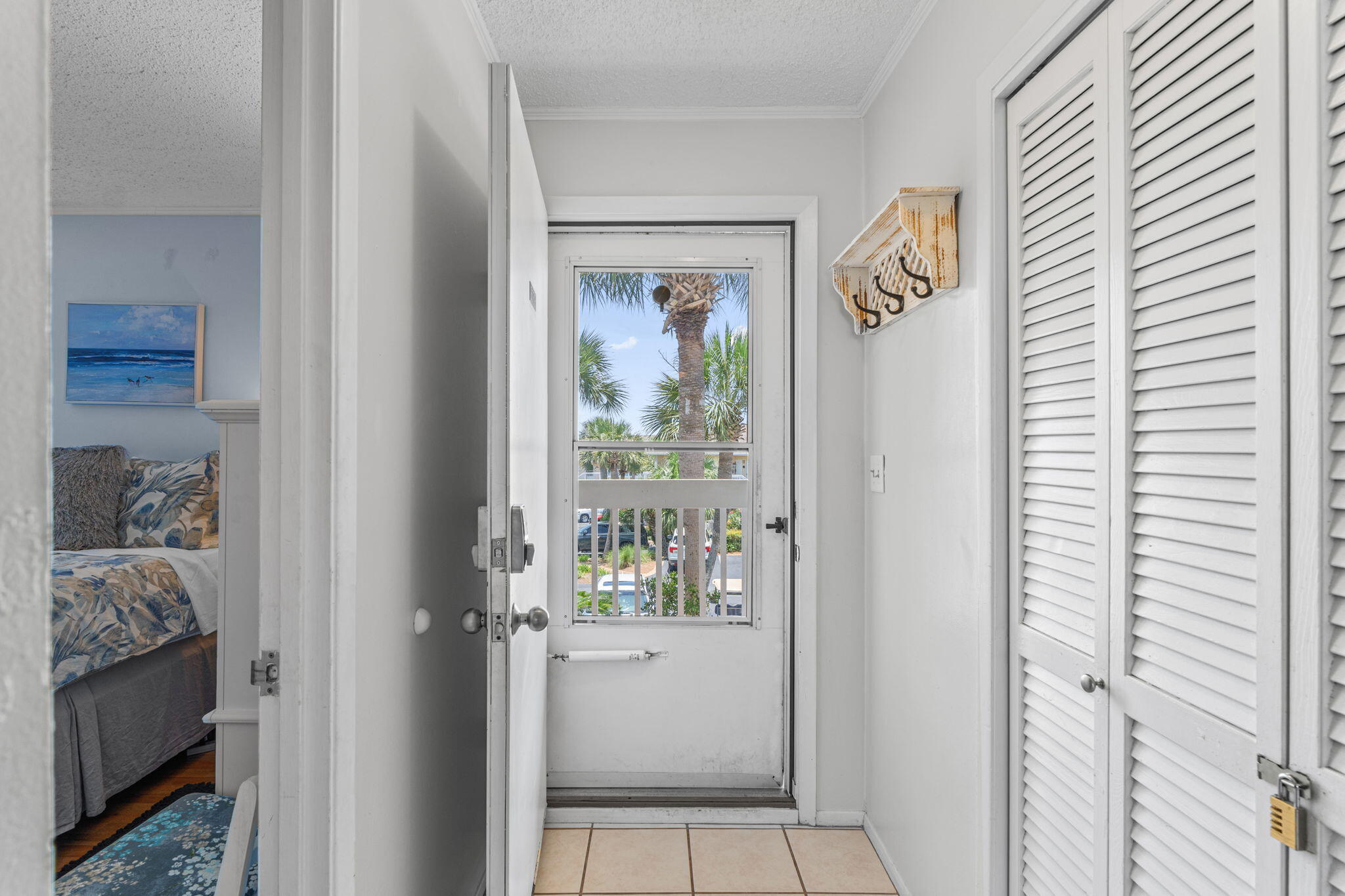 SANDPIPER COVE PHASE #1 UNIT F BLDG 13 - Residential