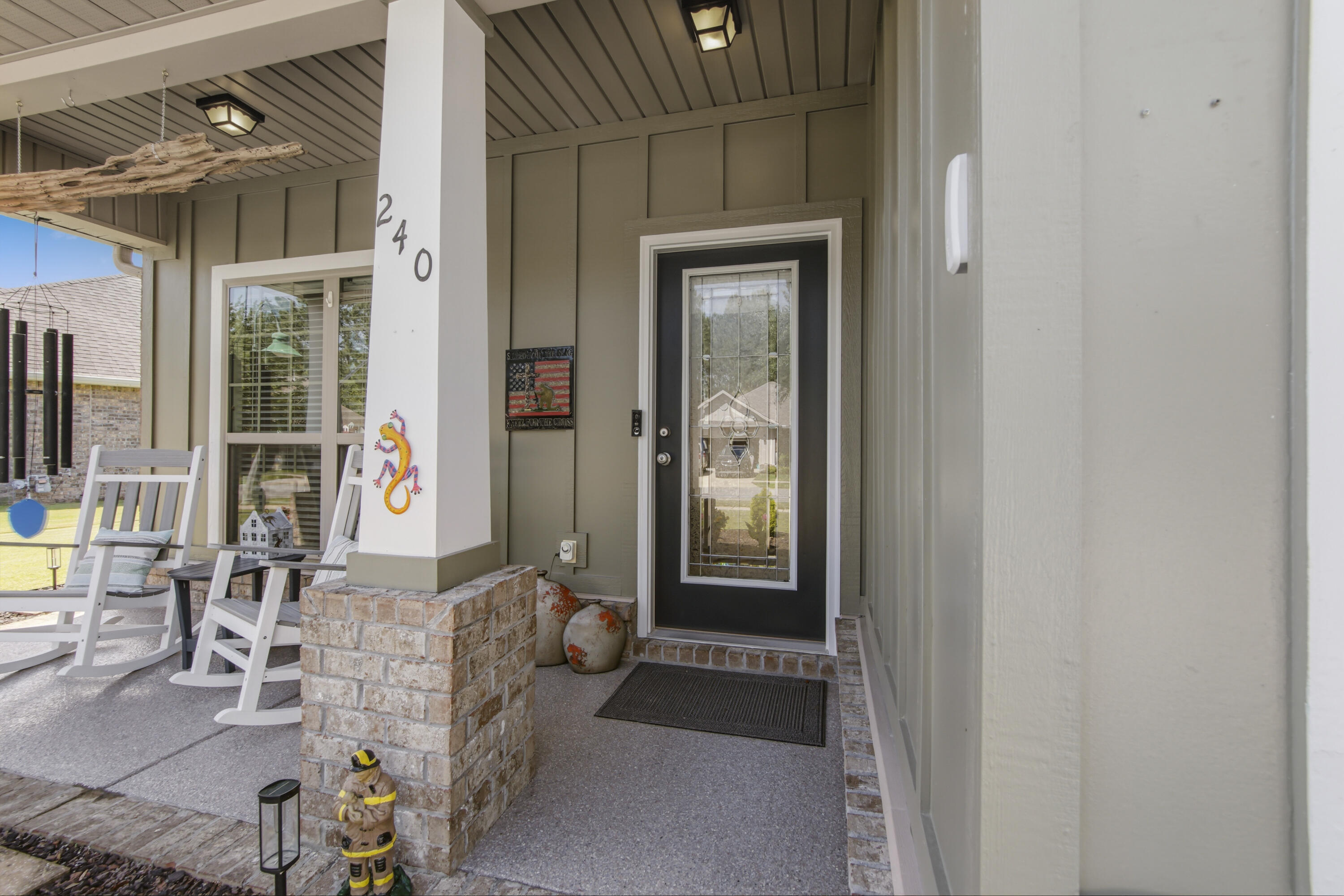 240 Whitman Way