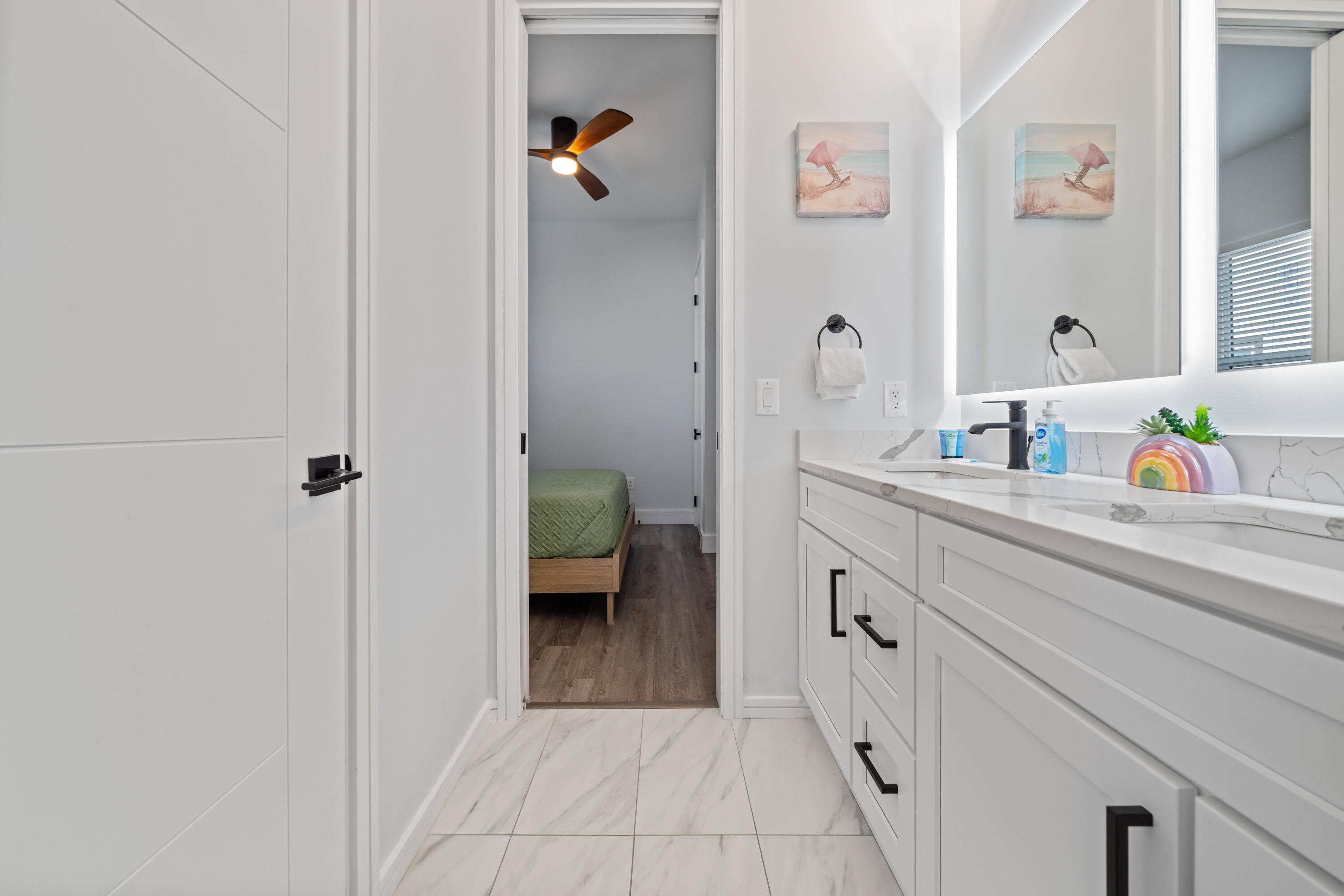 EL CENTRO BEACH - Residential