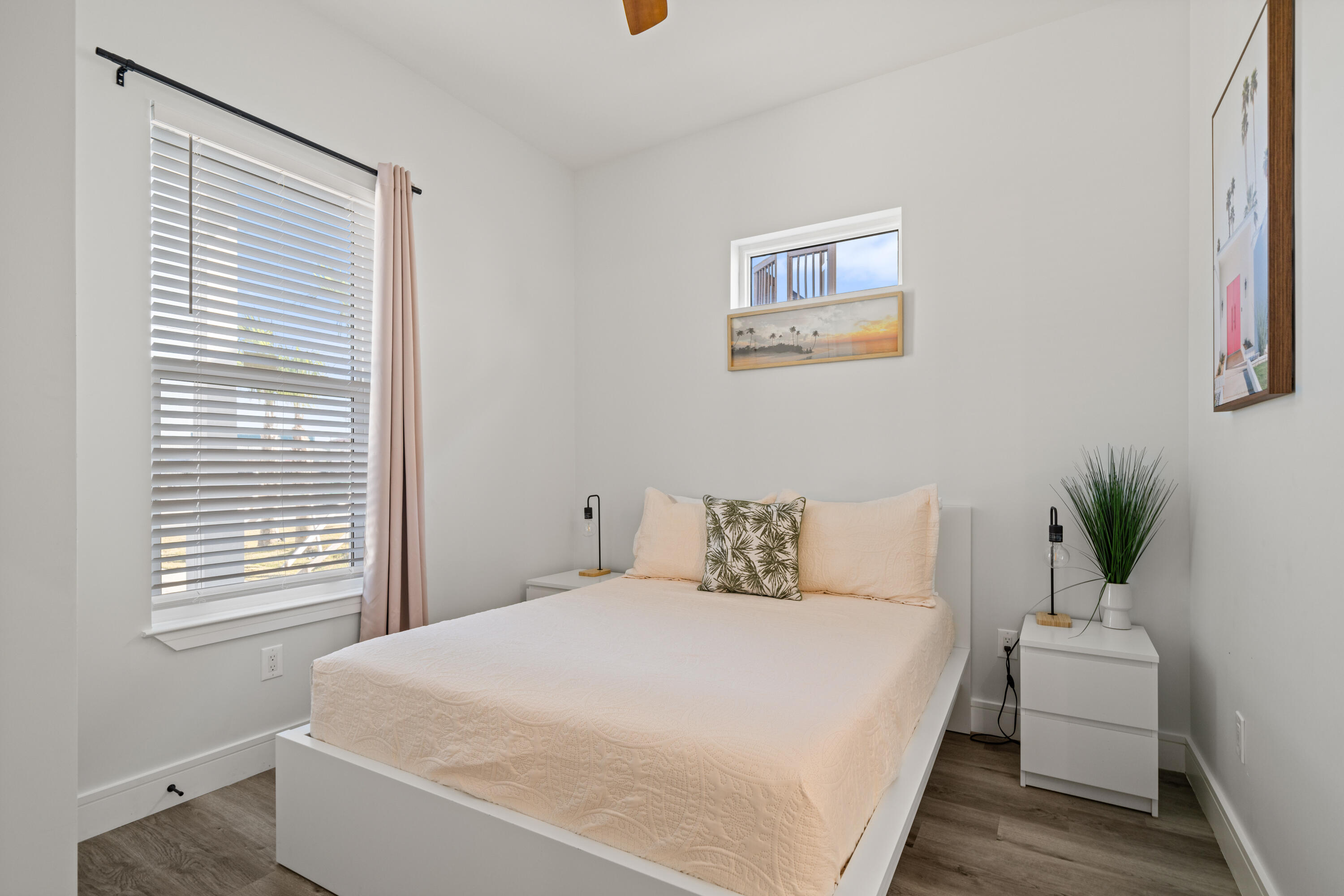 EL CENTRO BEACH - Residential