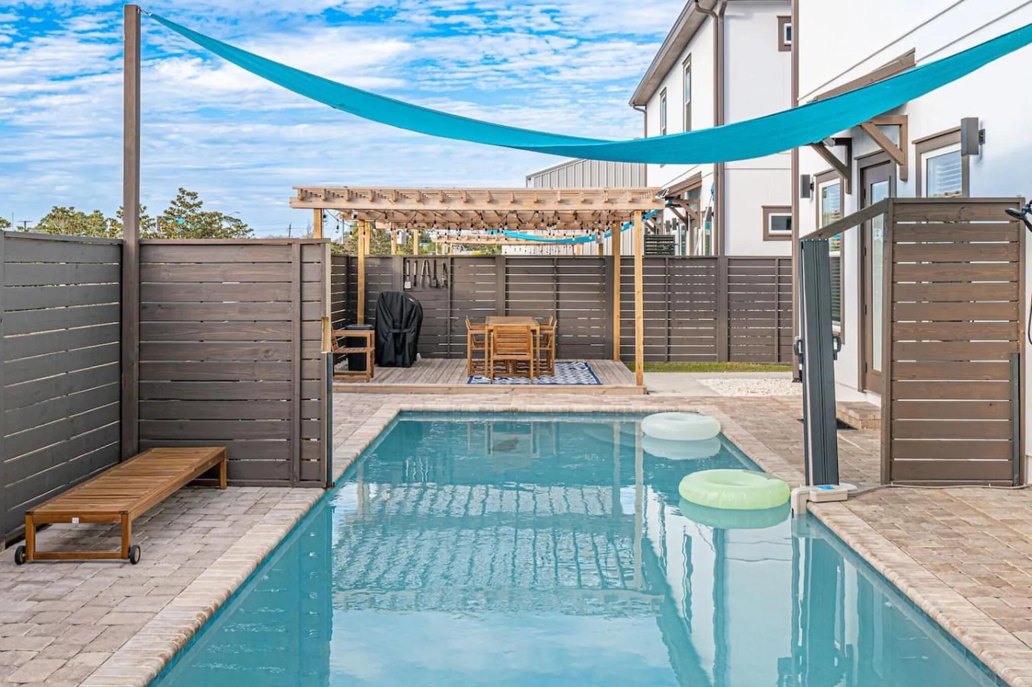 EL CENTRO BEACH - Residential