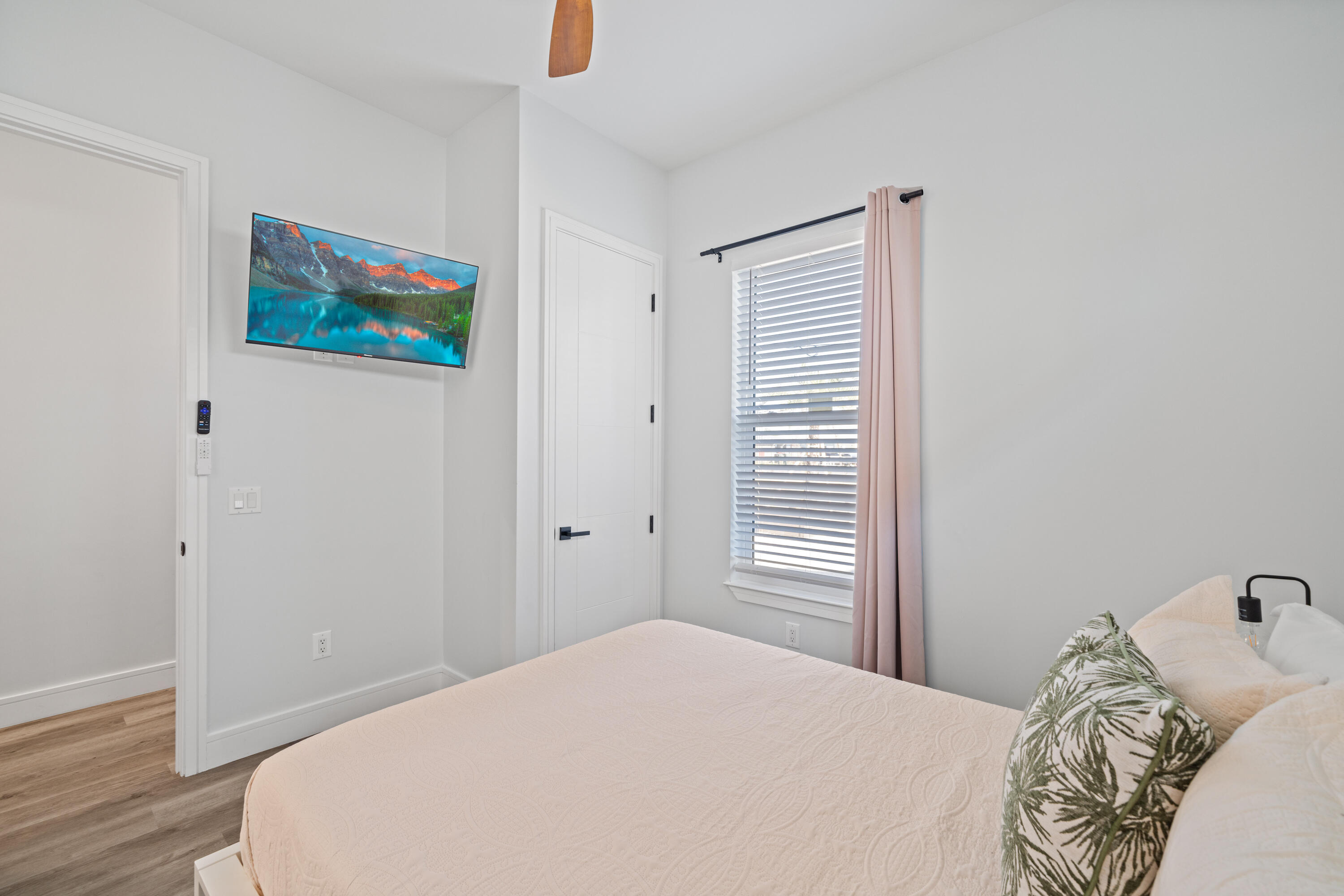 EL CENTRO BEACH - Residential