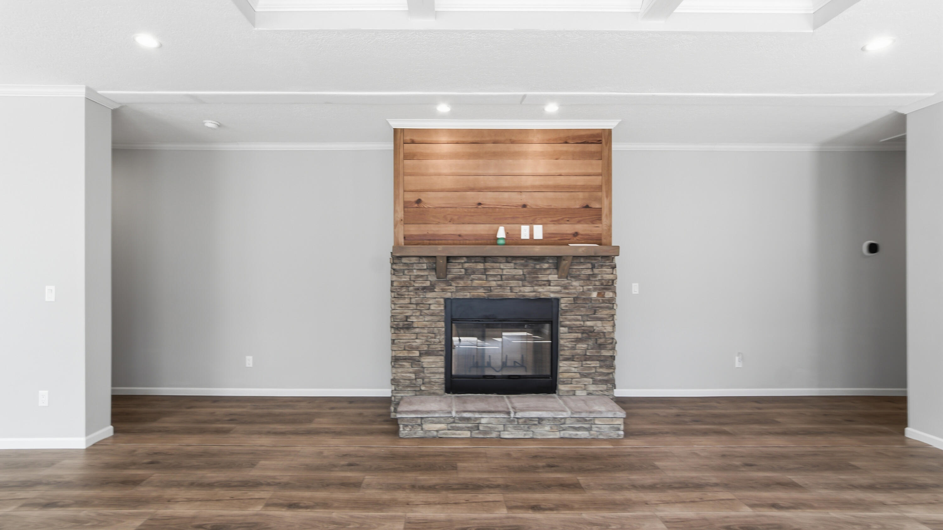 LOTS 7 & 8 BLK 60 OAKWOOD HILLS UNIT III PB 4-2 OR 2693-1075 OR 3030-214 OR 3224-2041 OR 3270-2485 - Residential