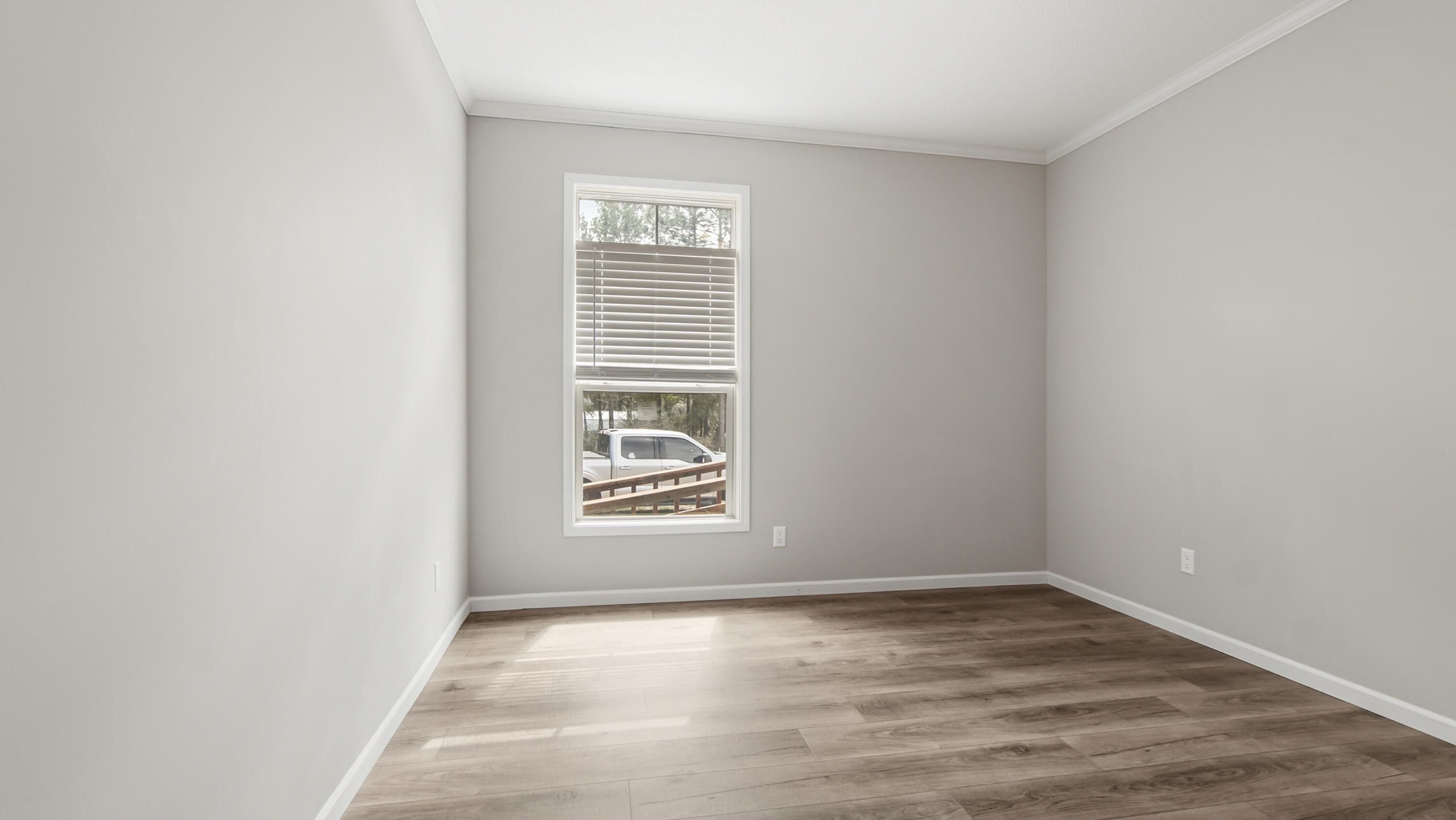 LOTS 7 & 8 BLK 60 OAKWOOD HILLS UNIT III PB 4-2 OR 2693-1075 OR 3030-214 OR 3224-2041 OR 3270-2485 - Residential