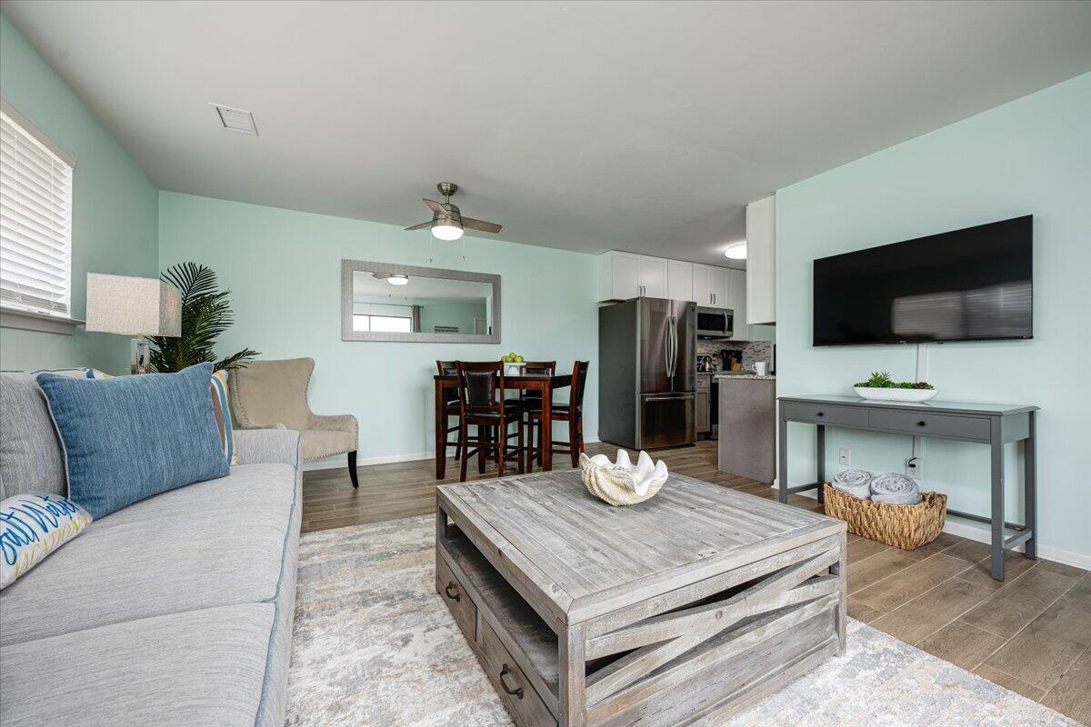 CROSS CREEK CLUB CONDO - Residential