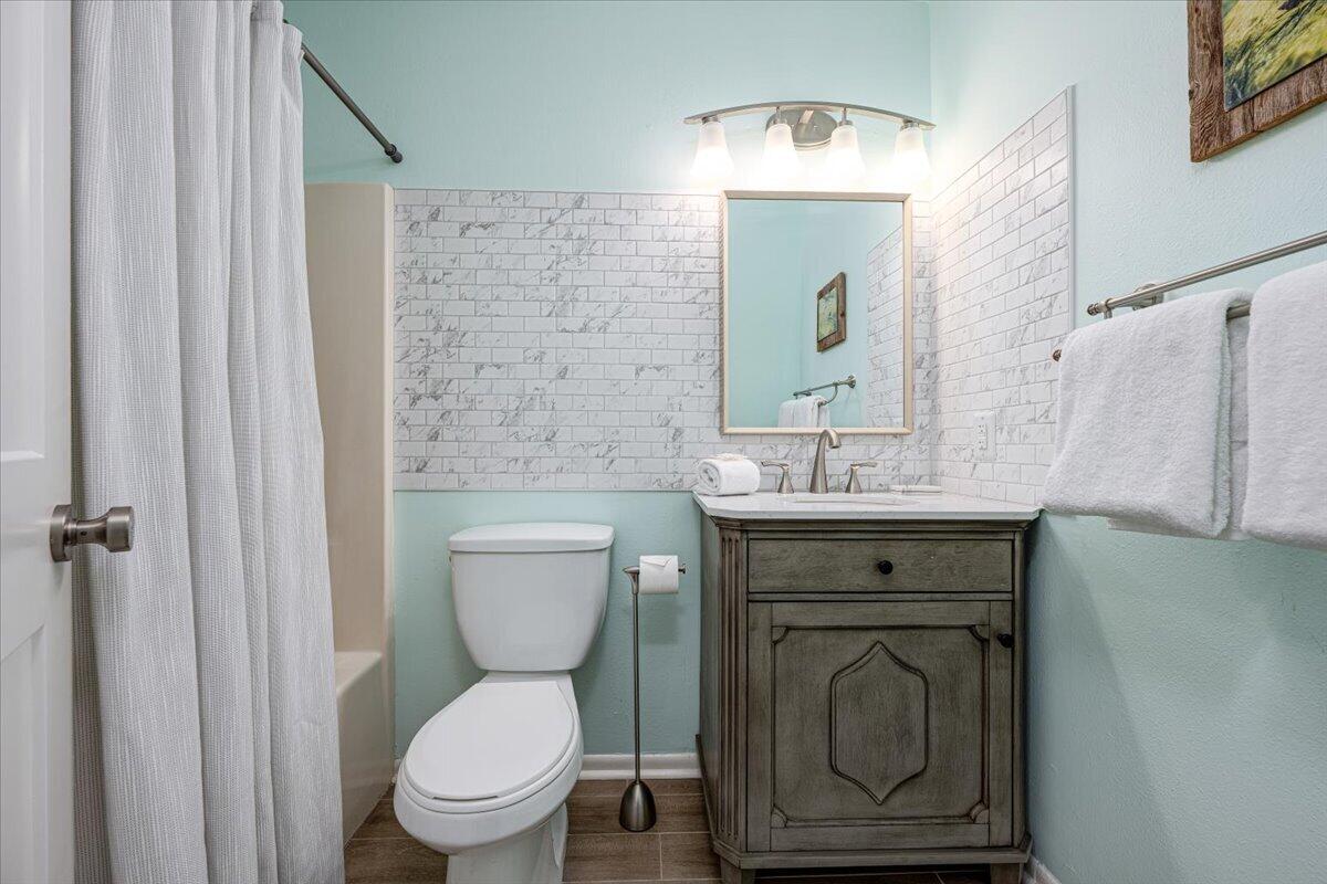 CROSS CREEK CLUB CONDO - Residential