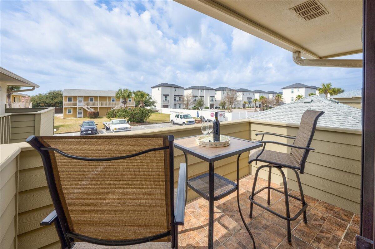 CROSS CREEK CLUB CONDO - Residential