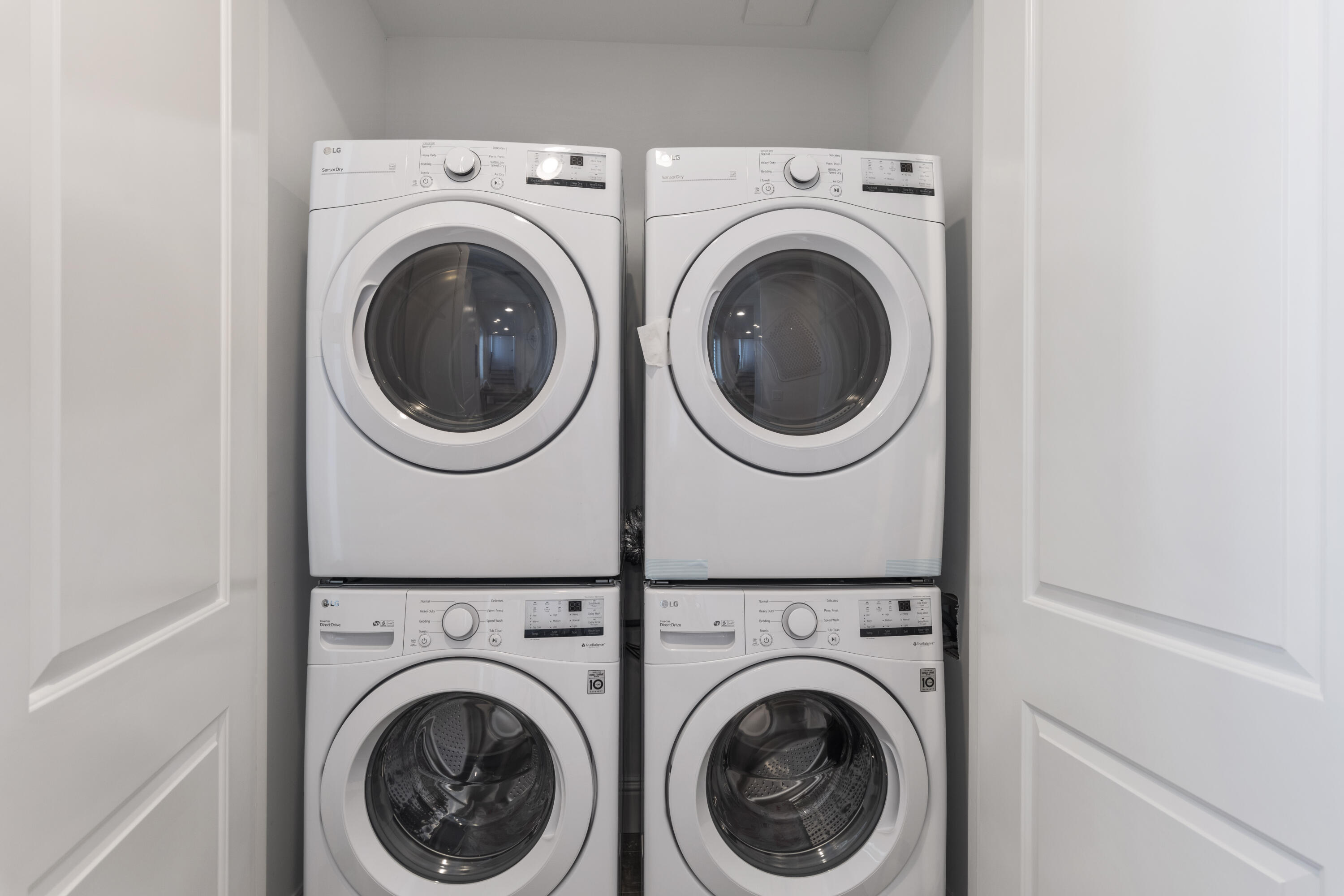 BEACHSIDE ESTATES - Residential