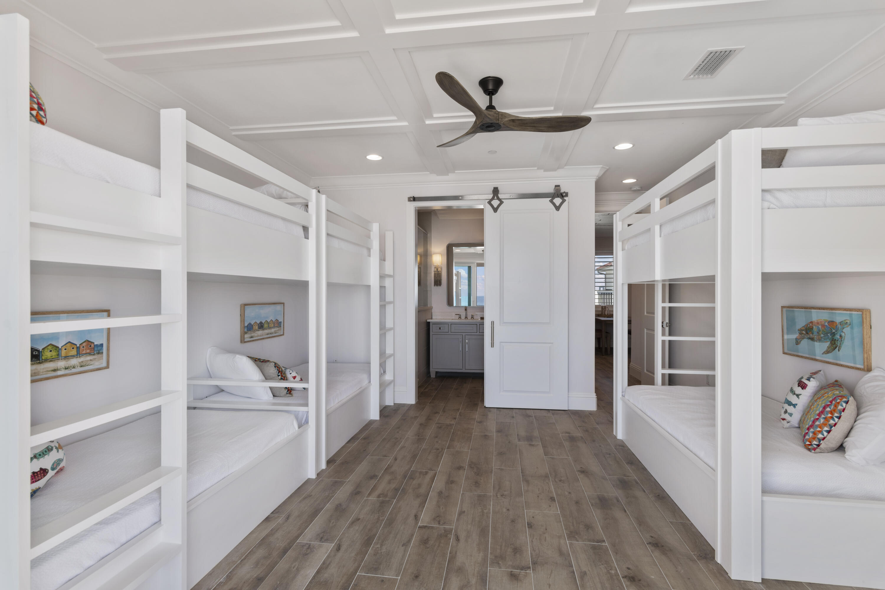 BEACHSIDE ESTATES - Residential