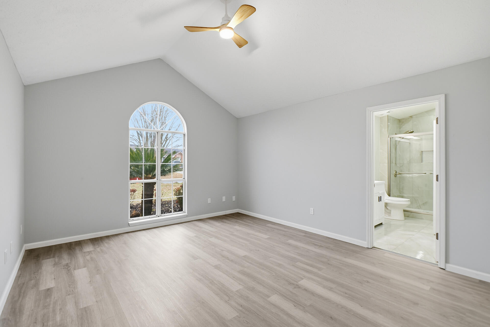 DERBY WOODS - Residential