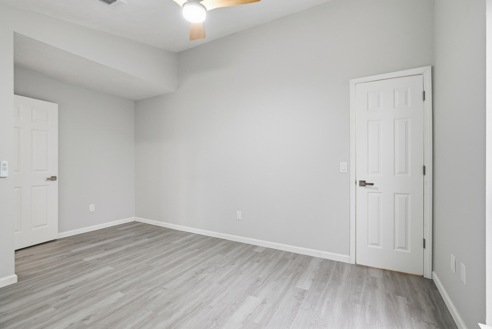 DERBY WOODS - Residential