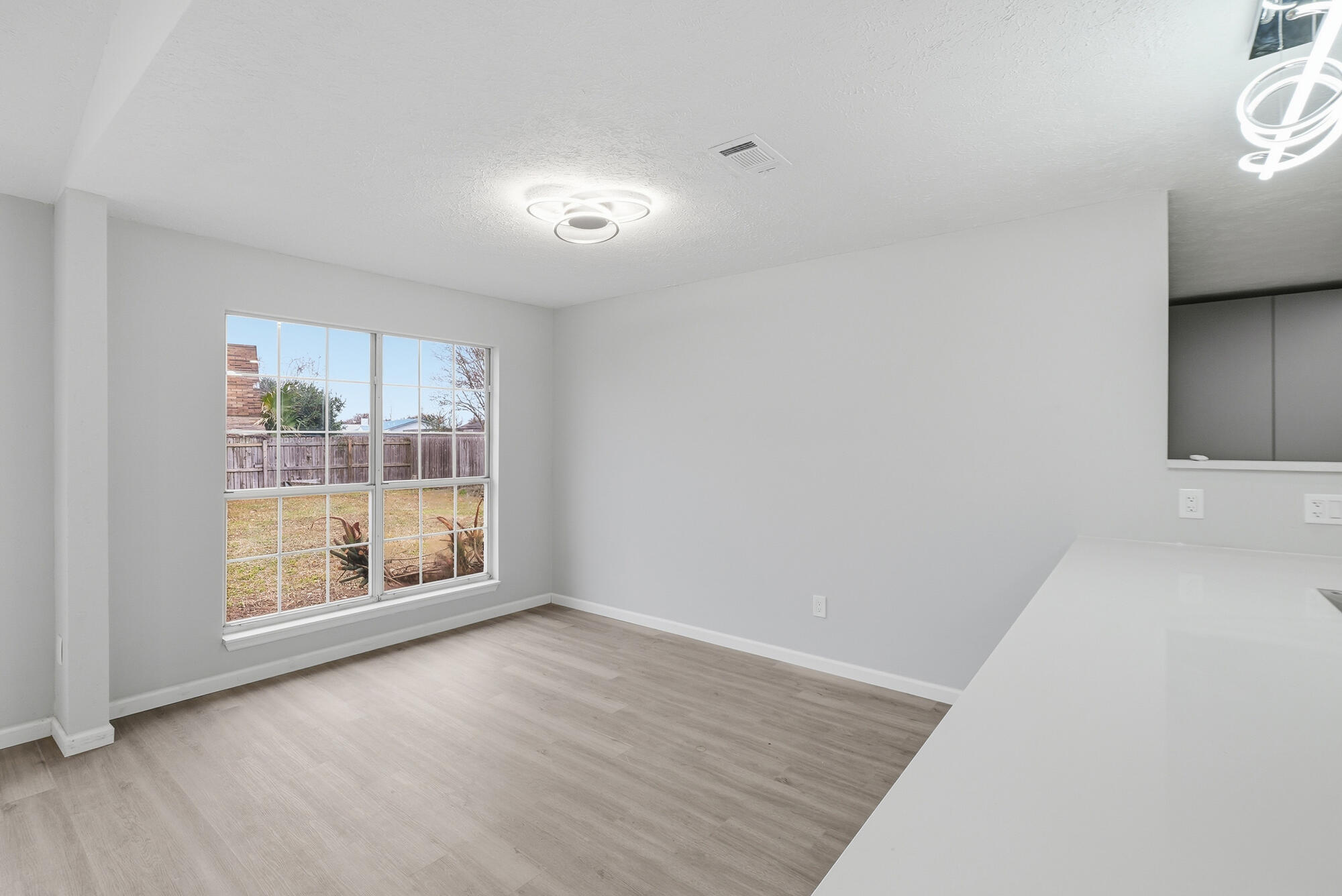 DERBY WOODS - Residential