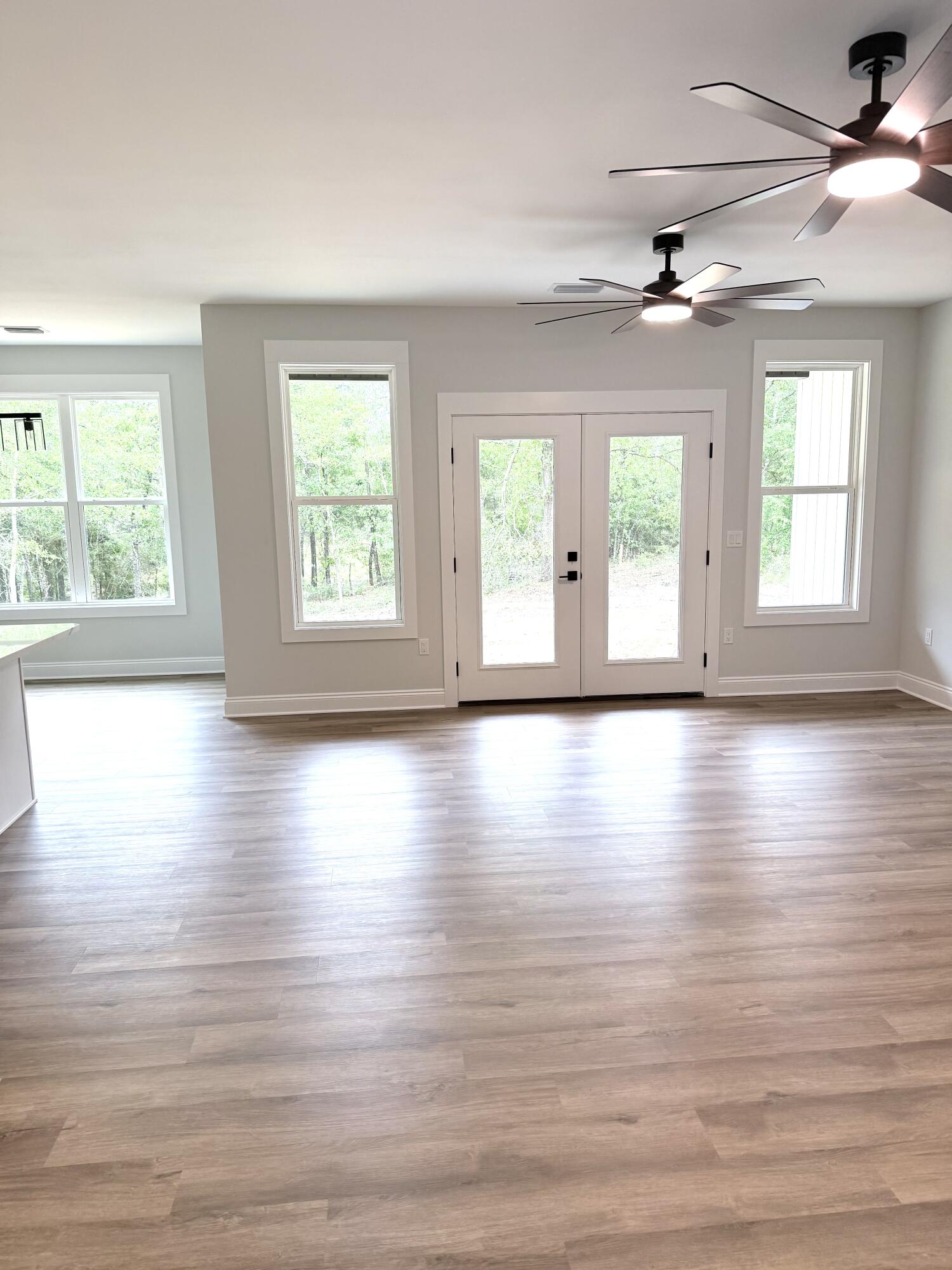 74 E Michaelangelo Road
