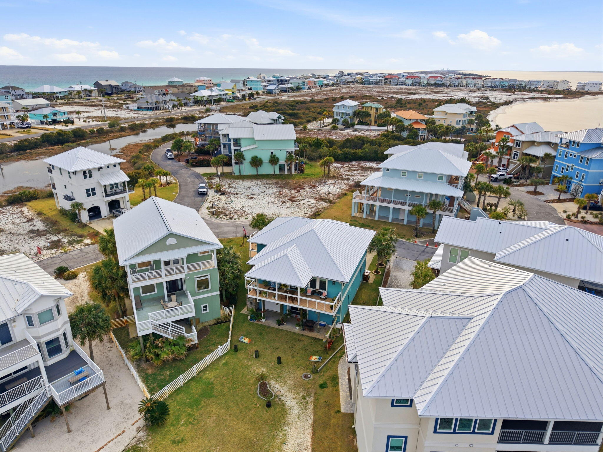 CARIBBEAN ISLES - Residential
