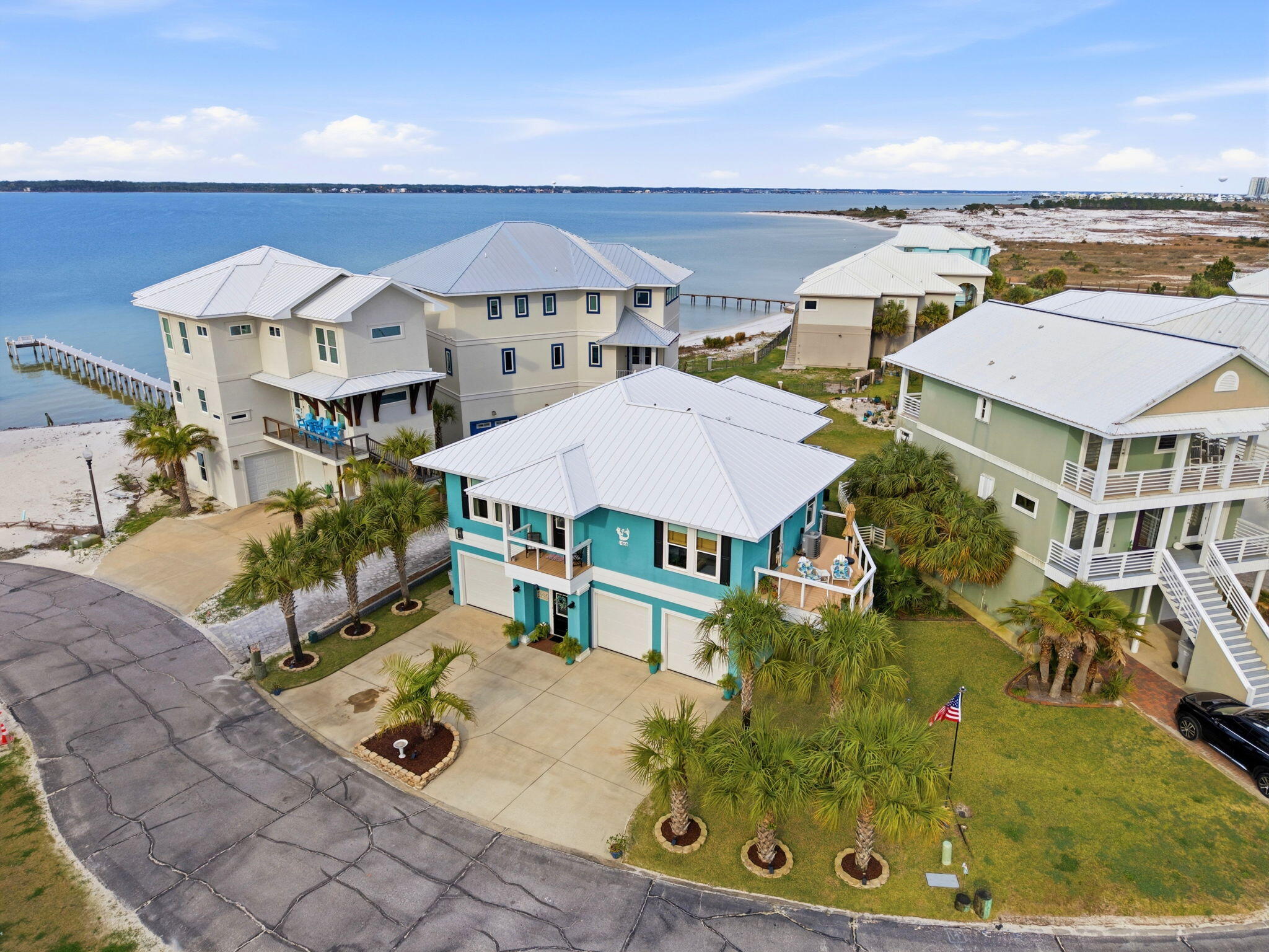 CARIBBEAN ISLES - Residential