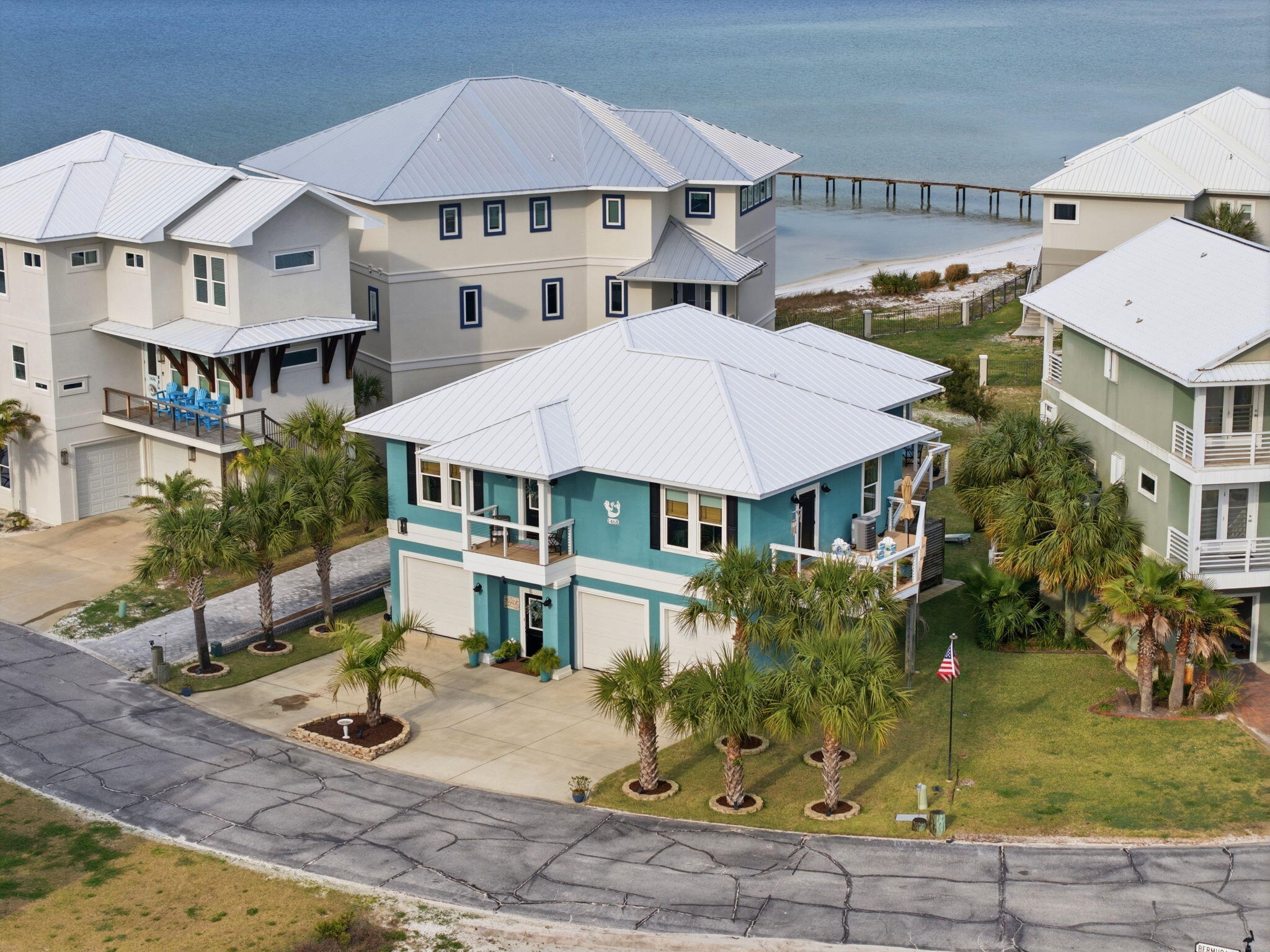 CARIBBEAN ISLES - Residential