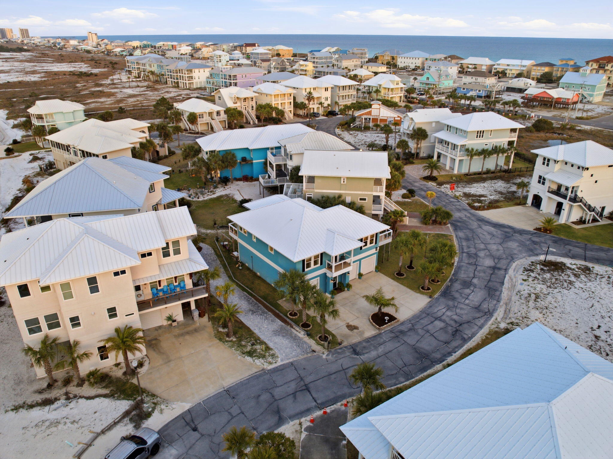 CARIBBEAN ISLES - Residential