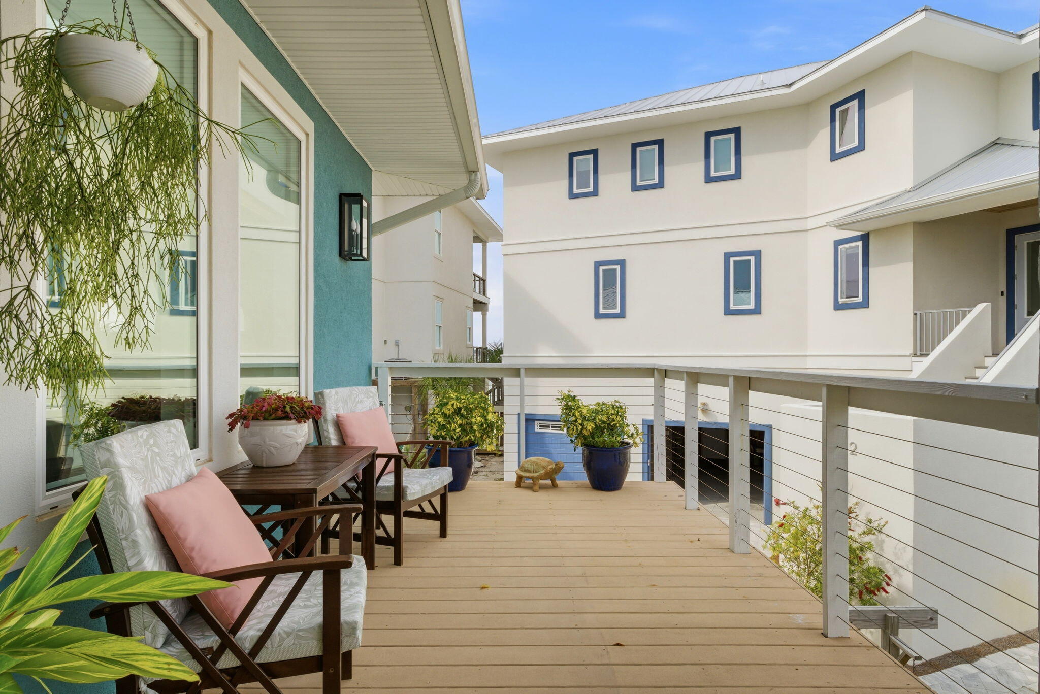 CARIBBEAN ISLES - Residential