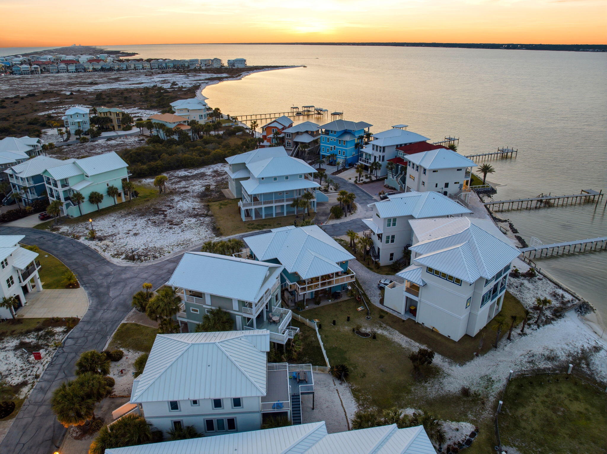 CARIBBEAN ISLES - Residential