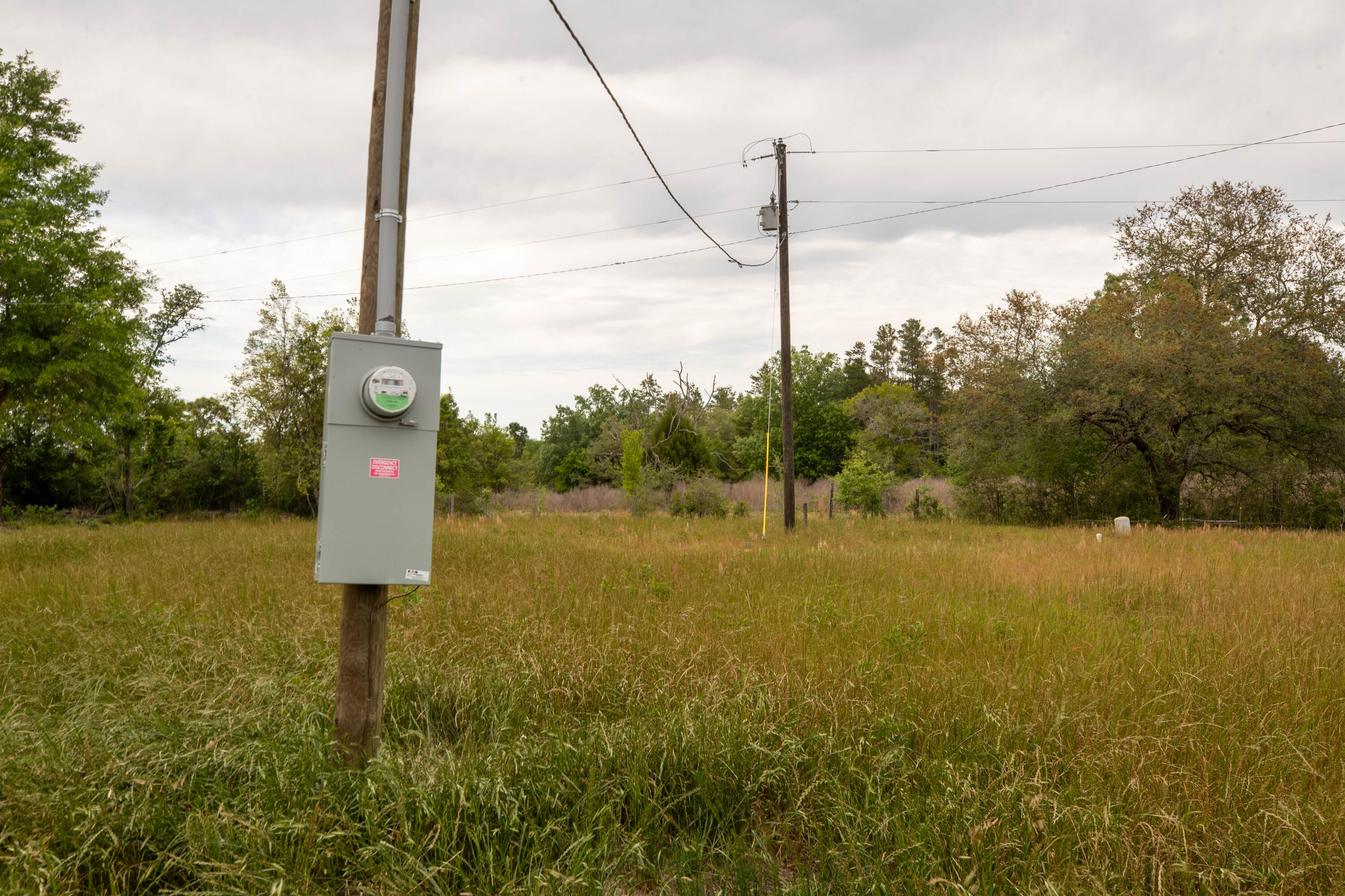 Poverty Crk & Dorcas - Land