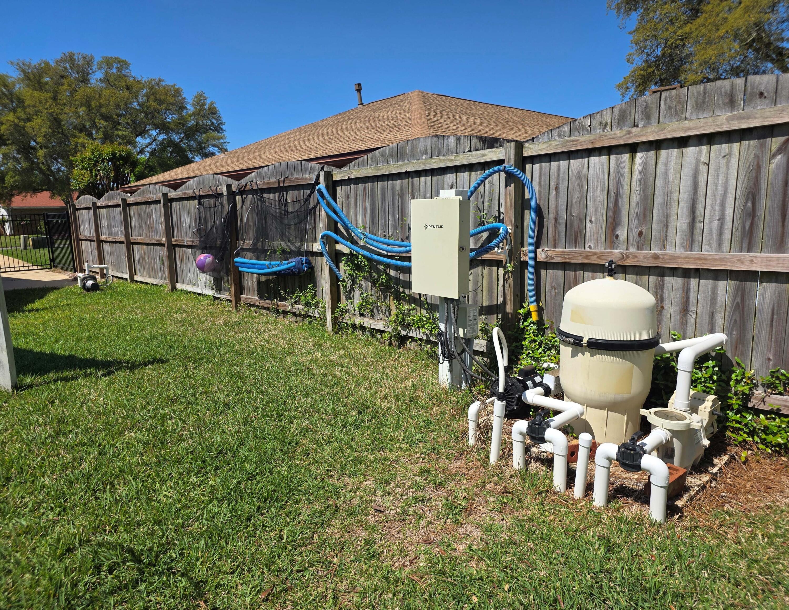 LAKE LORRAINE ESTATES 3 - Residential