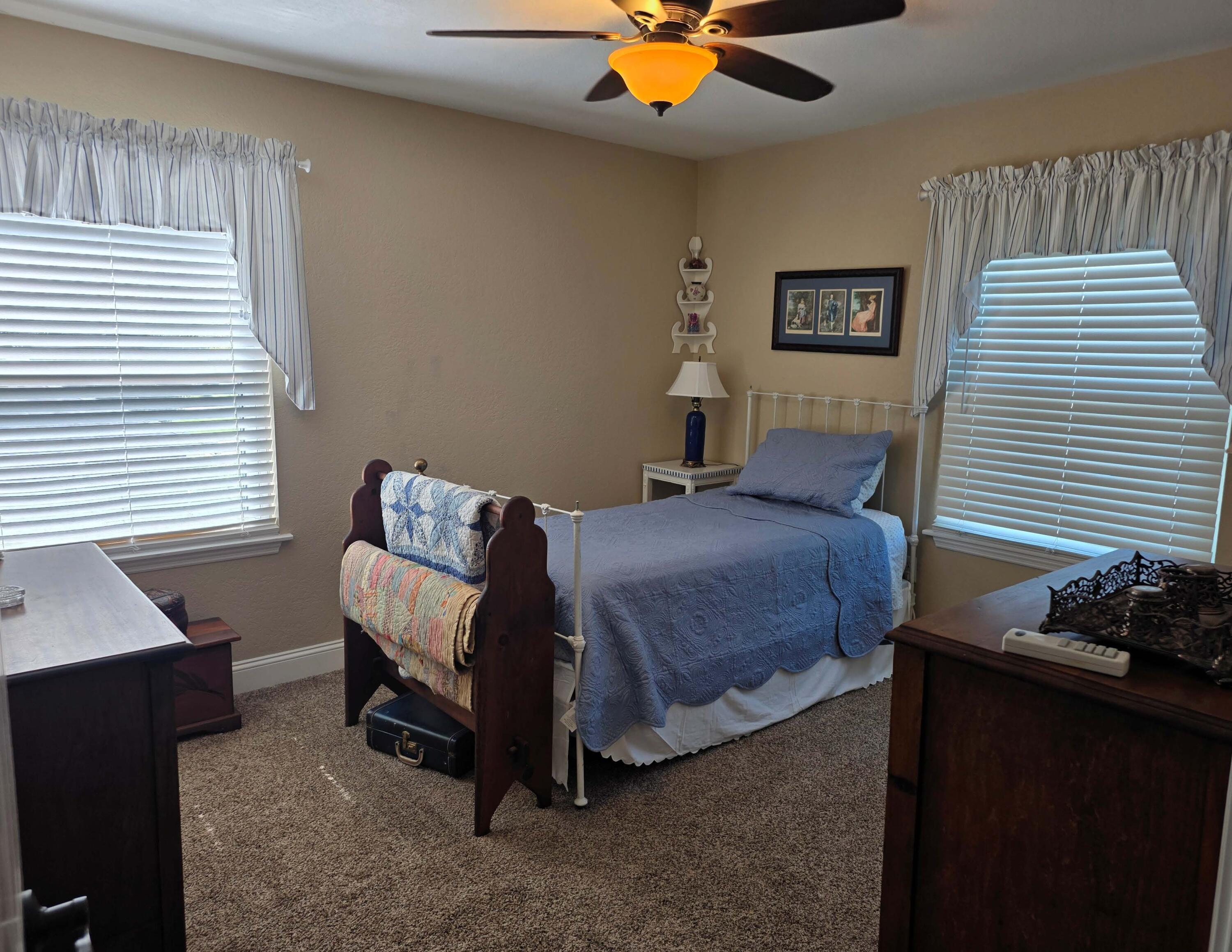 LAKE LORRAINE ESTATES 3 - Residential