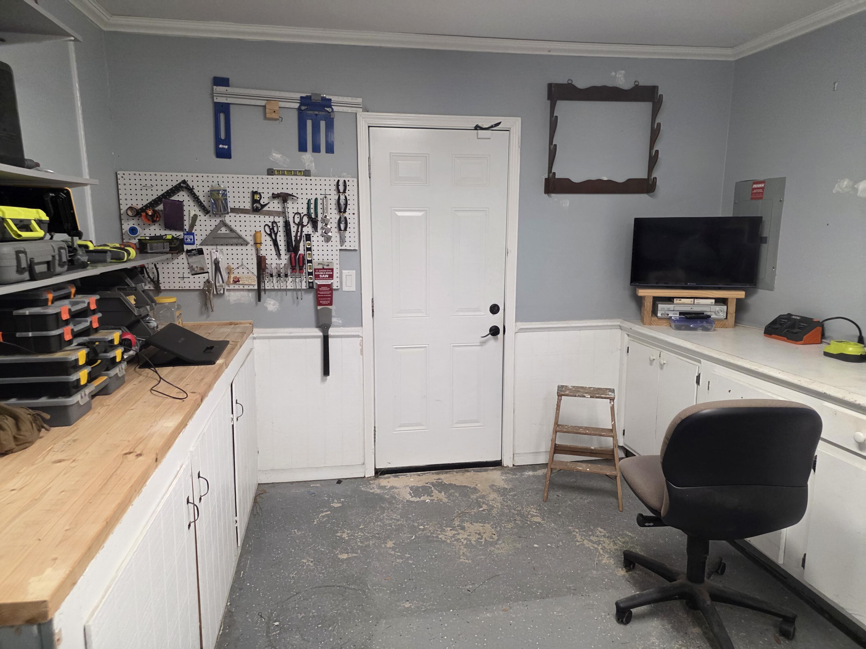 LAKE LORRAINE ESTATES 3 - Residential