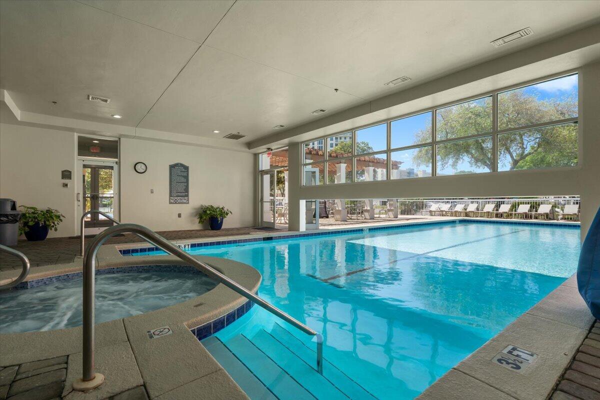 ST. BARTH AT SILVER SHELLS - Residential