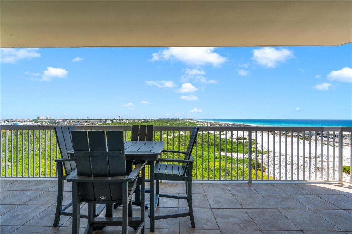 ST. BARTH AT SILVER SHELLS - Residential