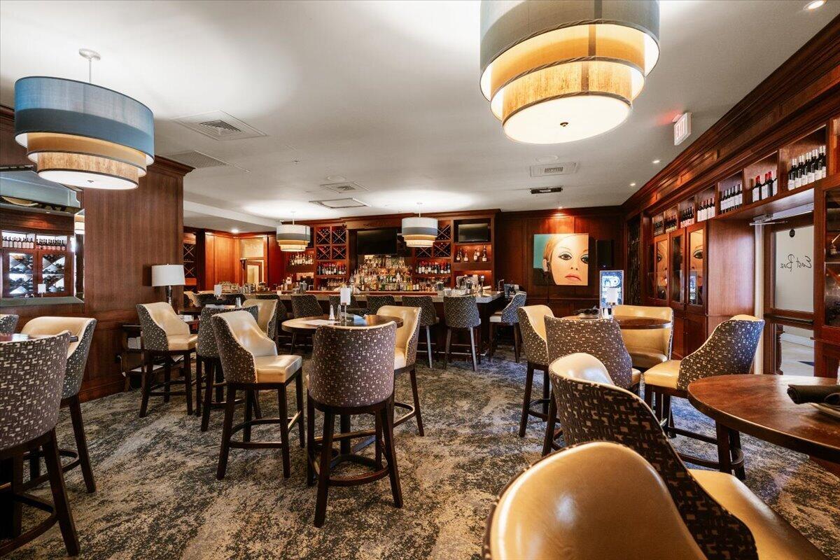 ST. BARTH AT SILVER SHELLS - Residential