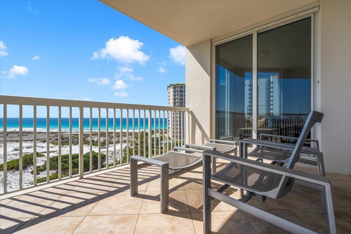 ST. BARTH AT SILVER SHELLS - Residential