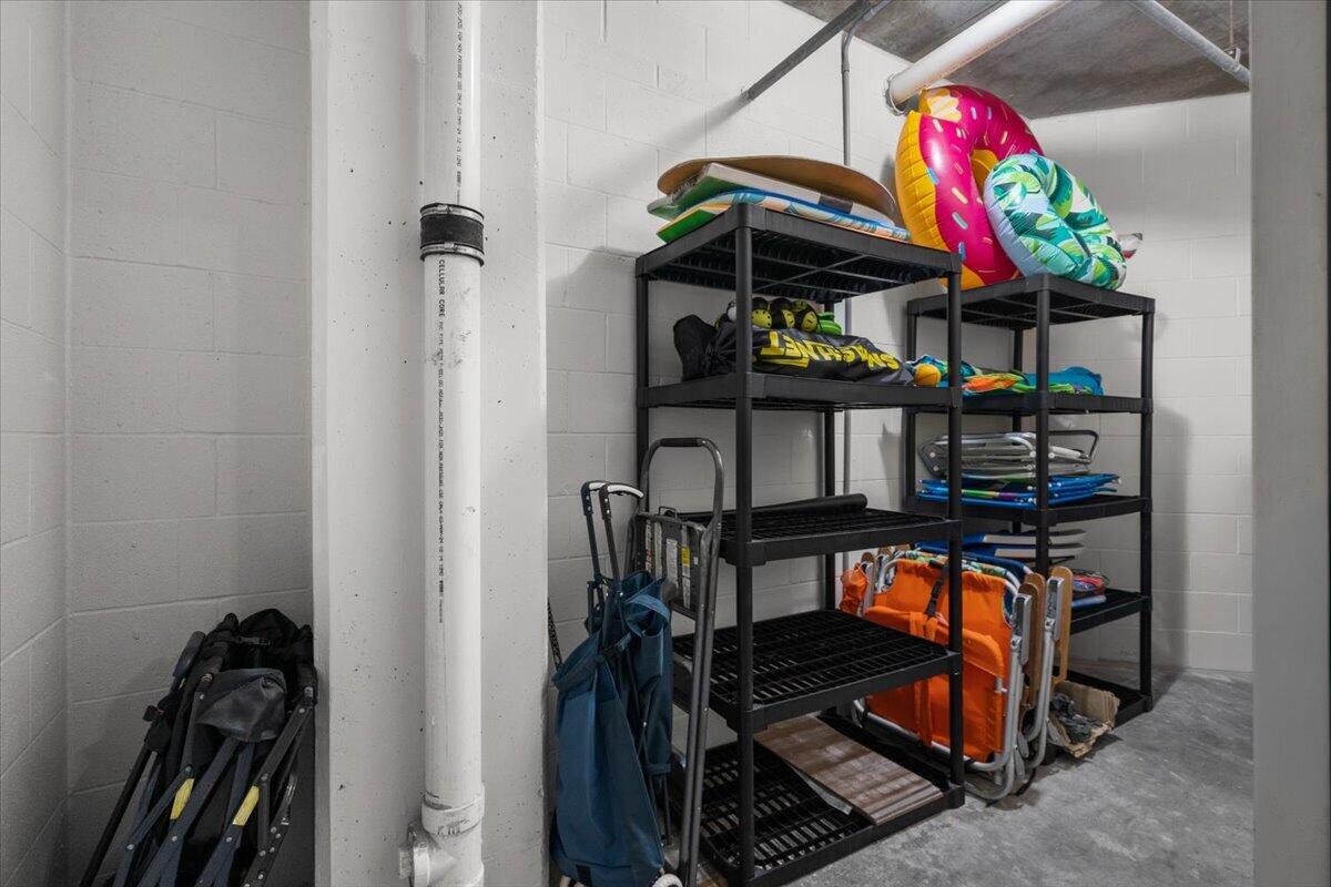 ST. BARTH AT SILVER SHELLS - Residential