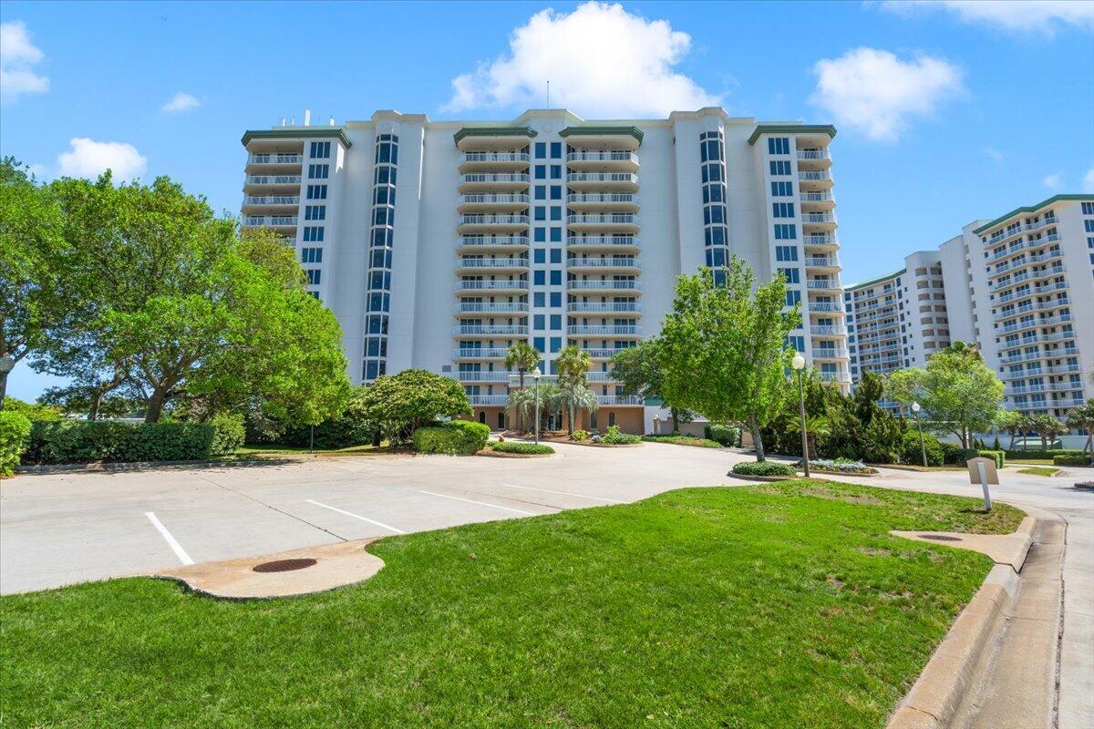 ST. BARTH AT SILVER SHELLS - Residential