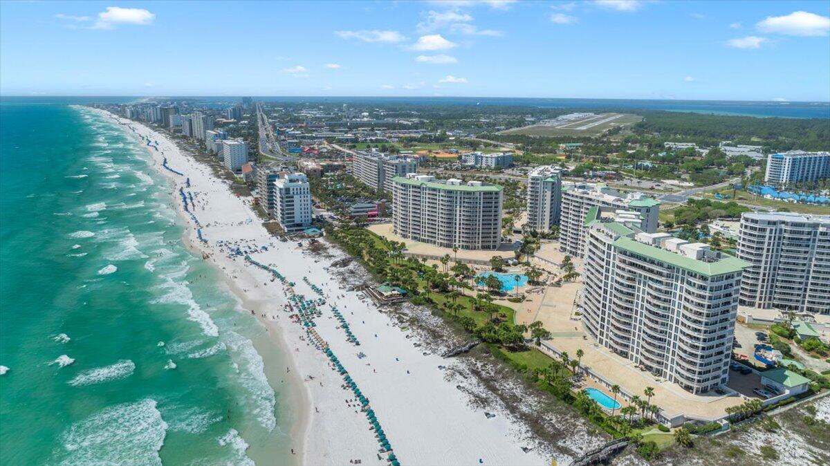 ST. BARTH AT SILVER SHELLS - Residential