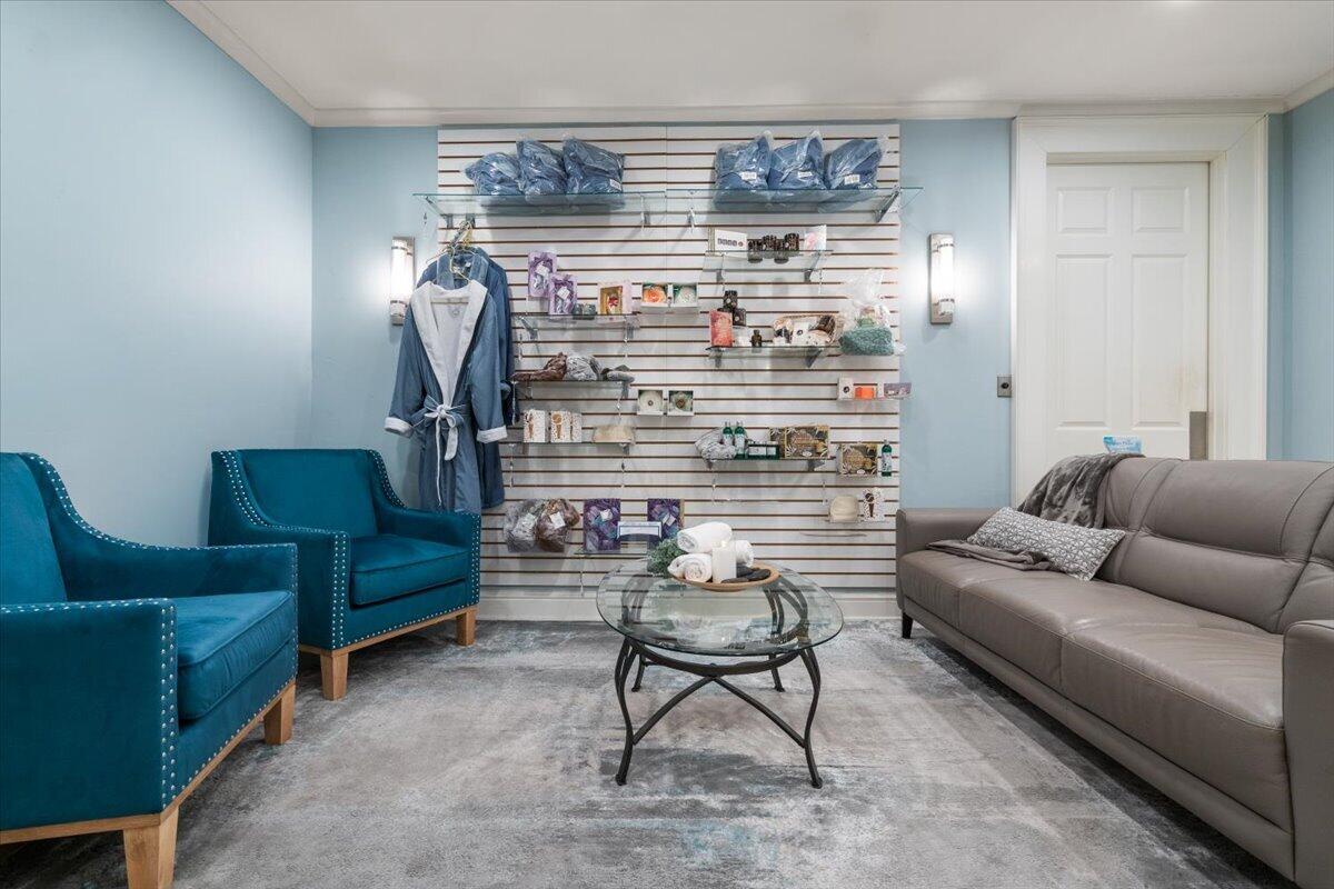 ST. BARTH AT SILVER SHELLS - Residential