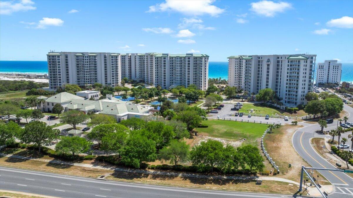 ST. BARTH AT SILVER SHELLS - Residential