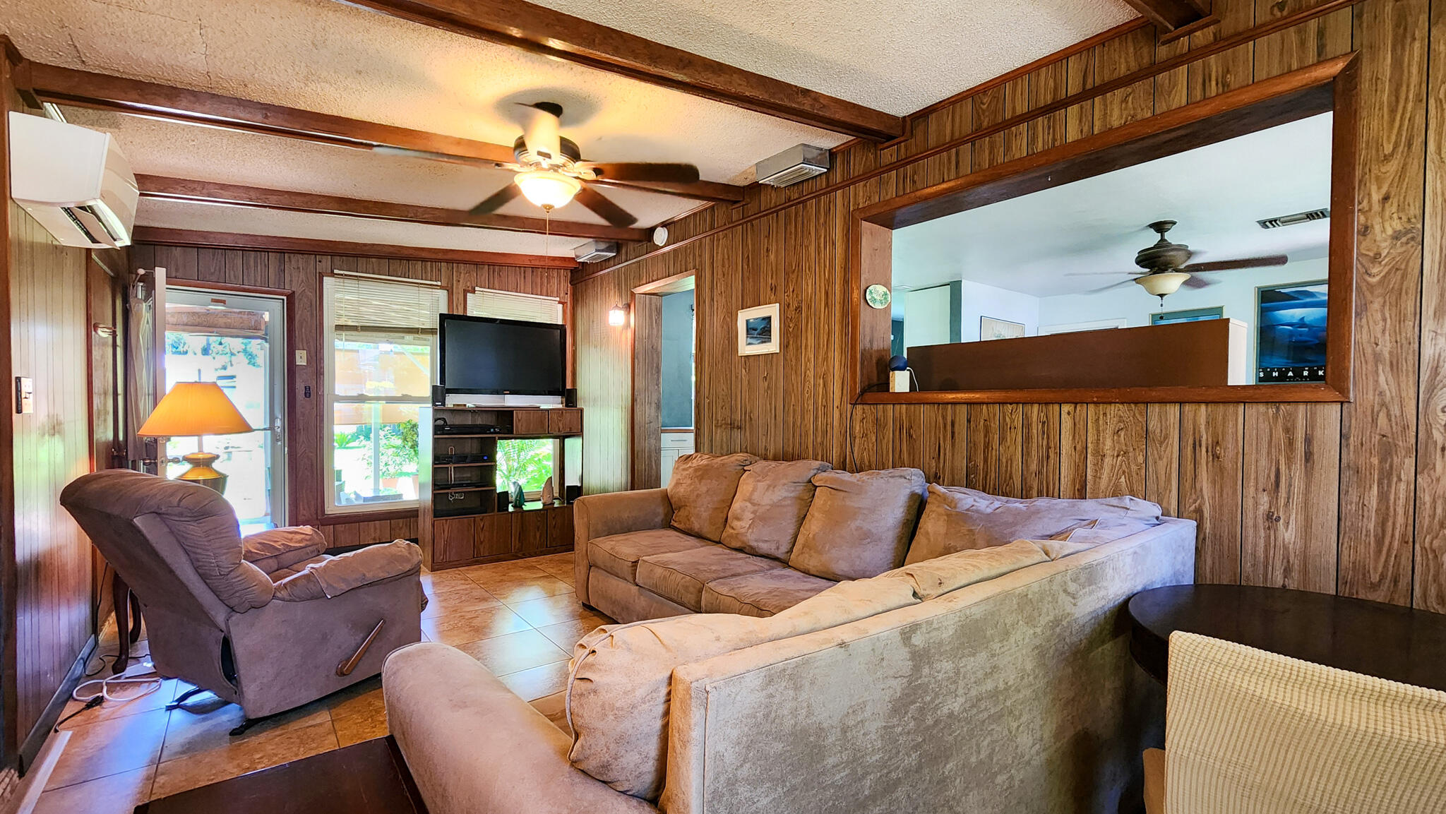 ELLIOTTS POINT - Residential