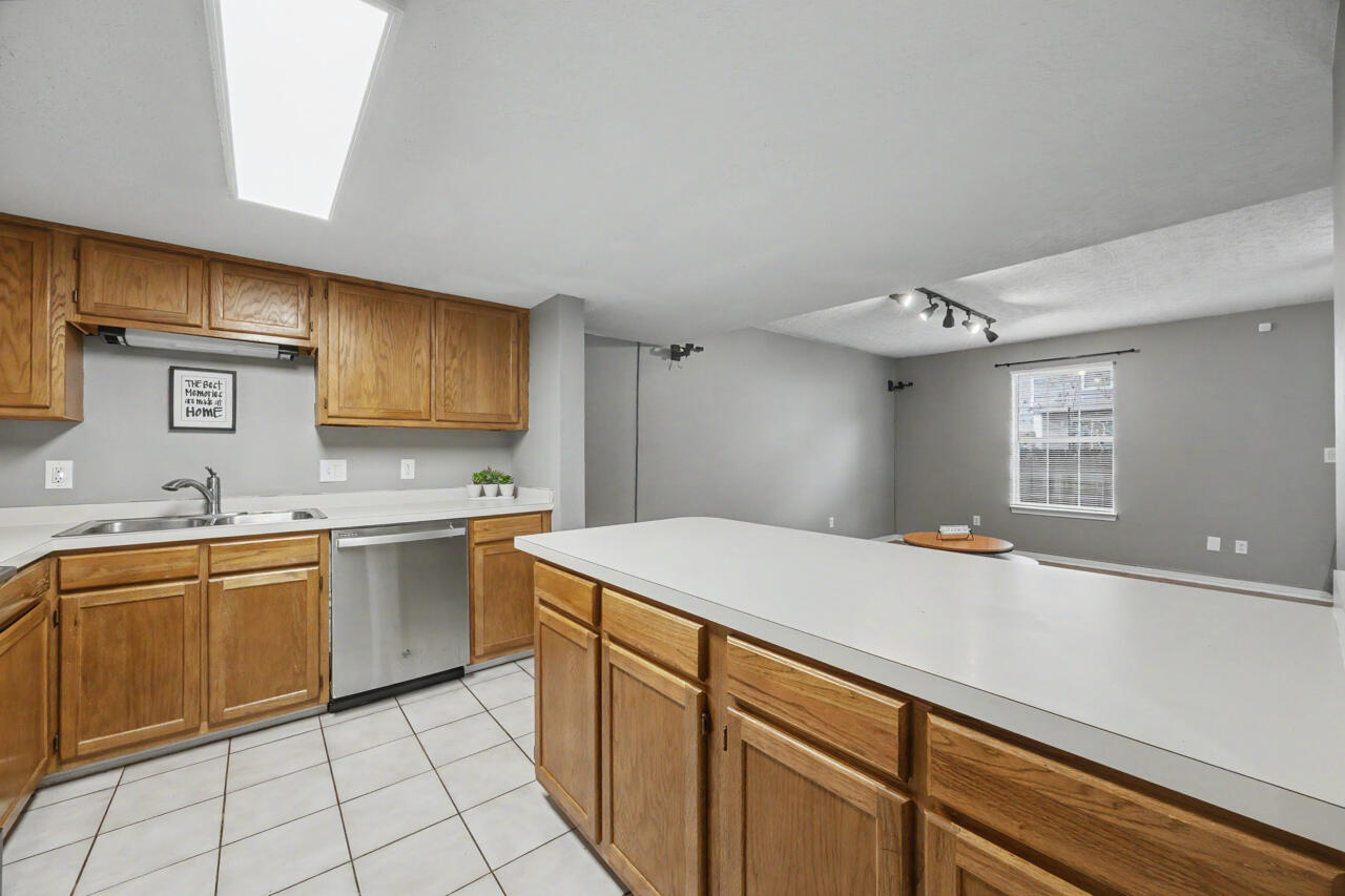 FOREST OAKS PH 3 - Residential