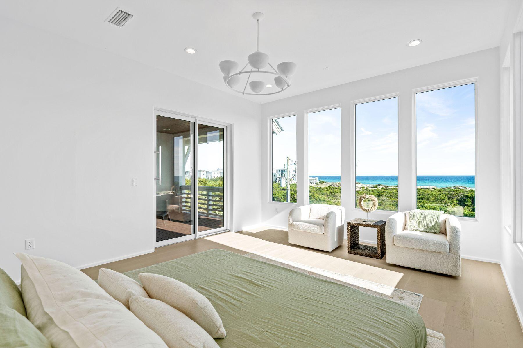 MALA BEACH - Residential