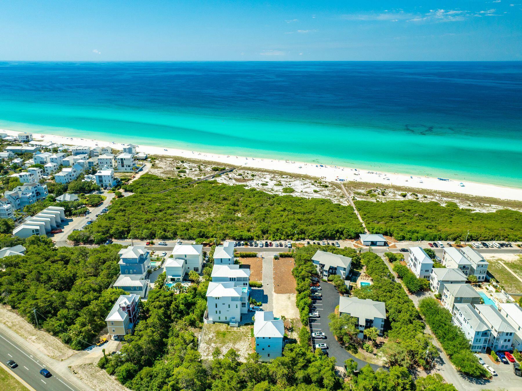 MALA BEACH - Residential