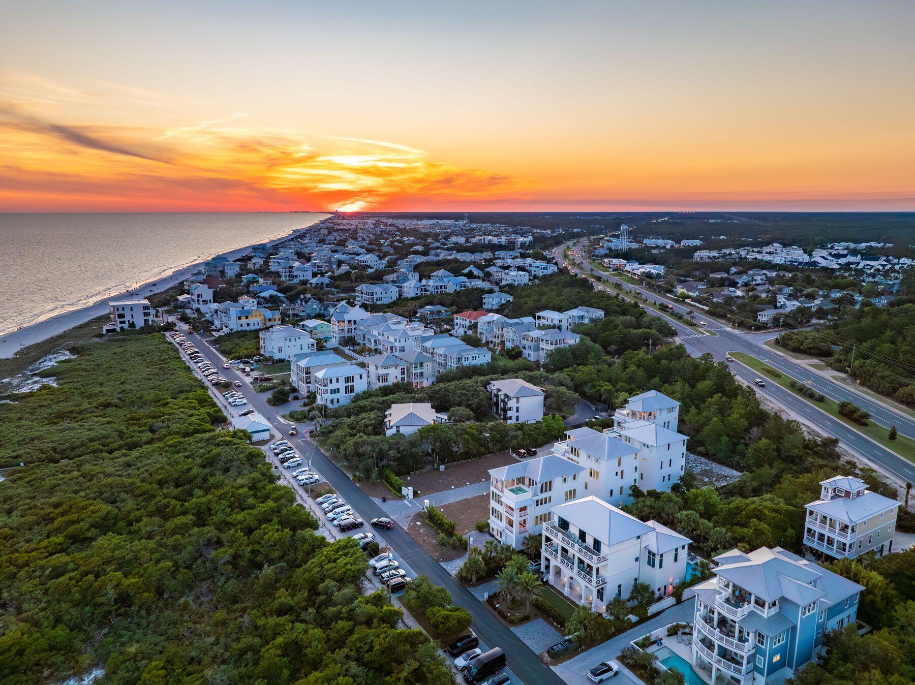 MALA BEACH - Residential