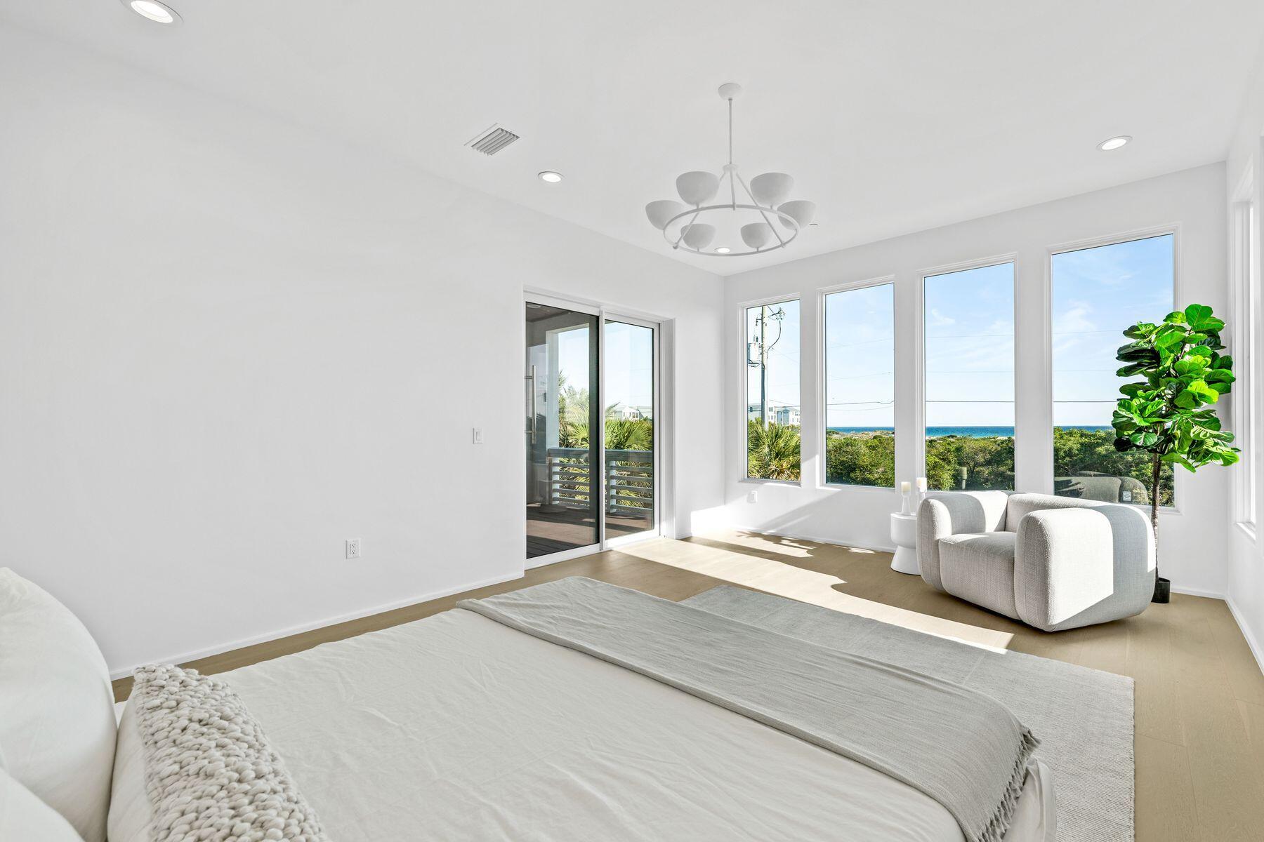 MALA BEACH - Residential