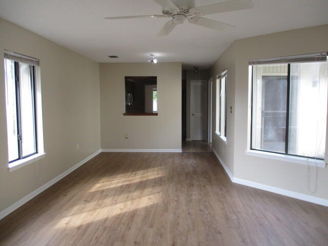 ROYAL OAK VILLAGE - Residential Lease