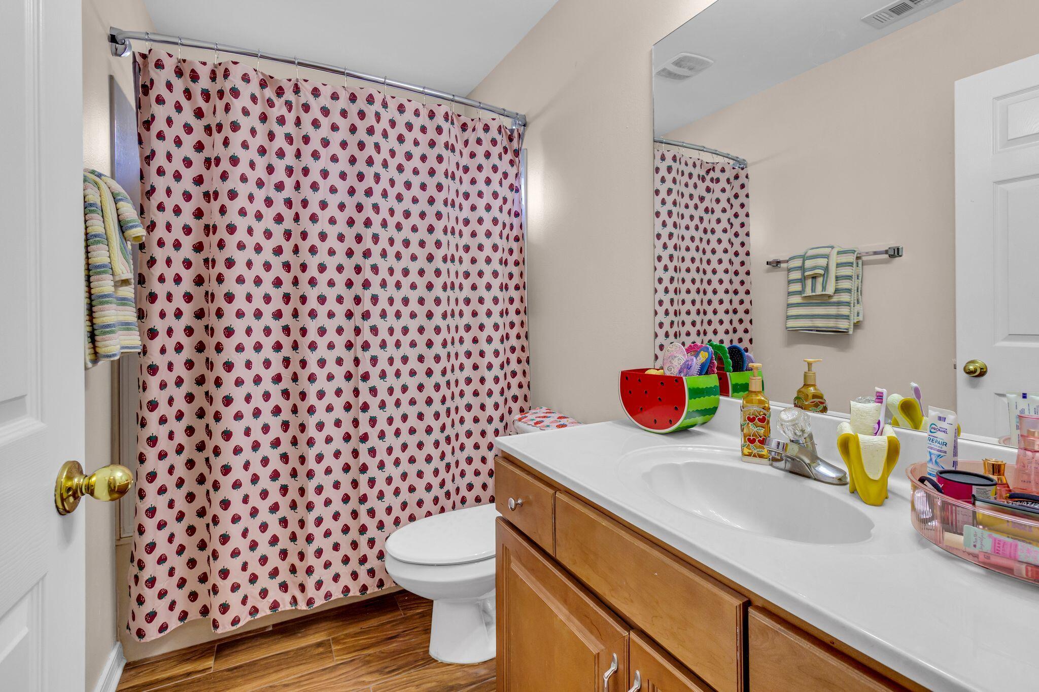 SWIFT CREEK PH 5 - Residential
