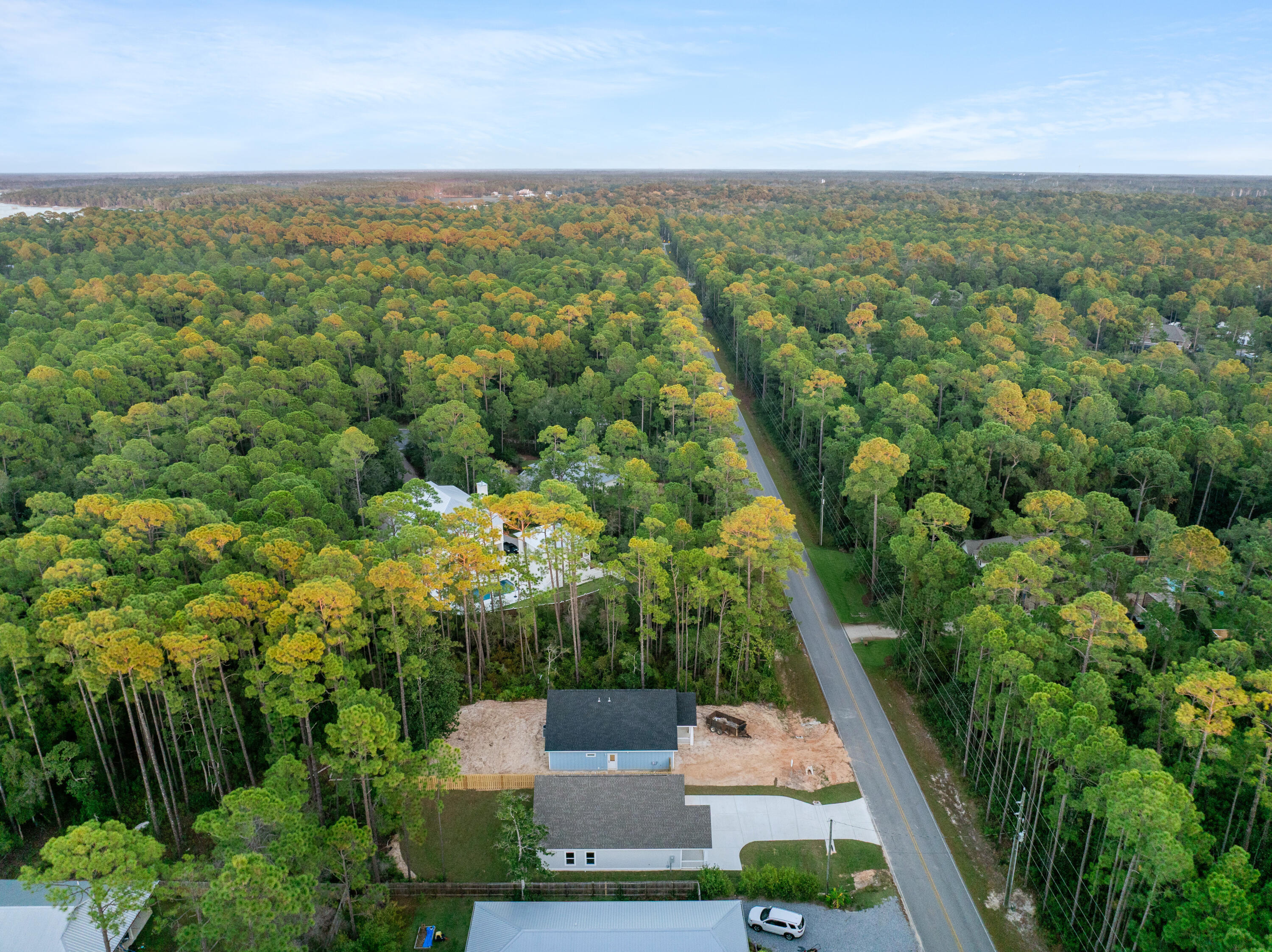 MAGNOLIA BEACH - Residential