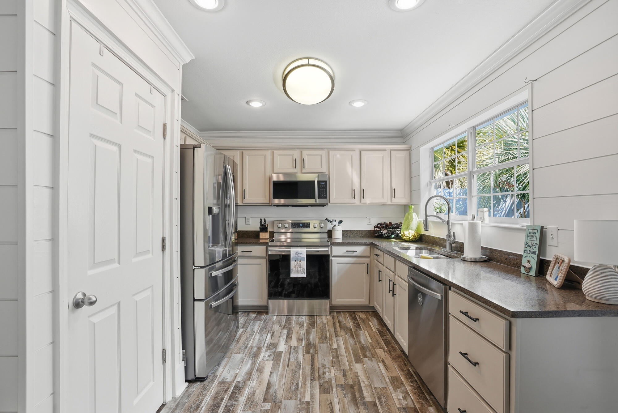 OLDE FLORIDA LAKES - Residential