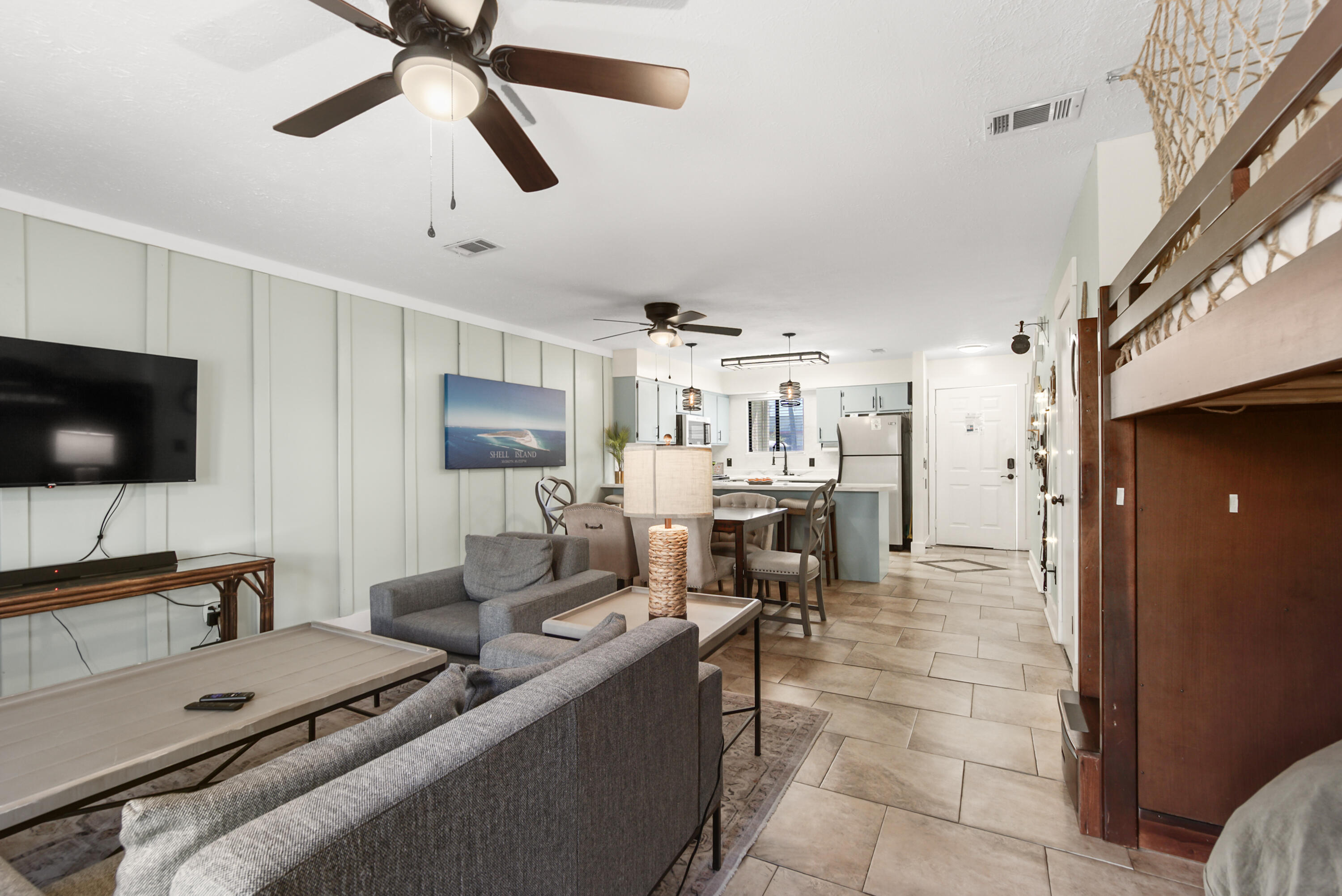 GULF HIGHLAND BEACH RESORT UNREC - Residential